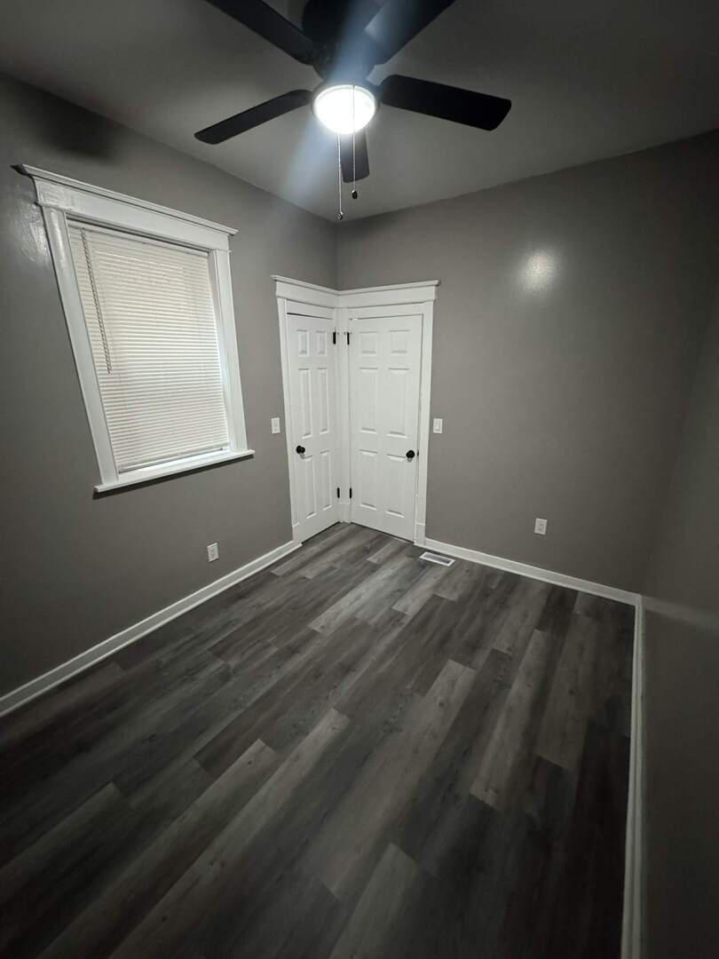 6601 S Langley Avenue Unit: 1