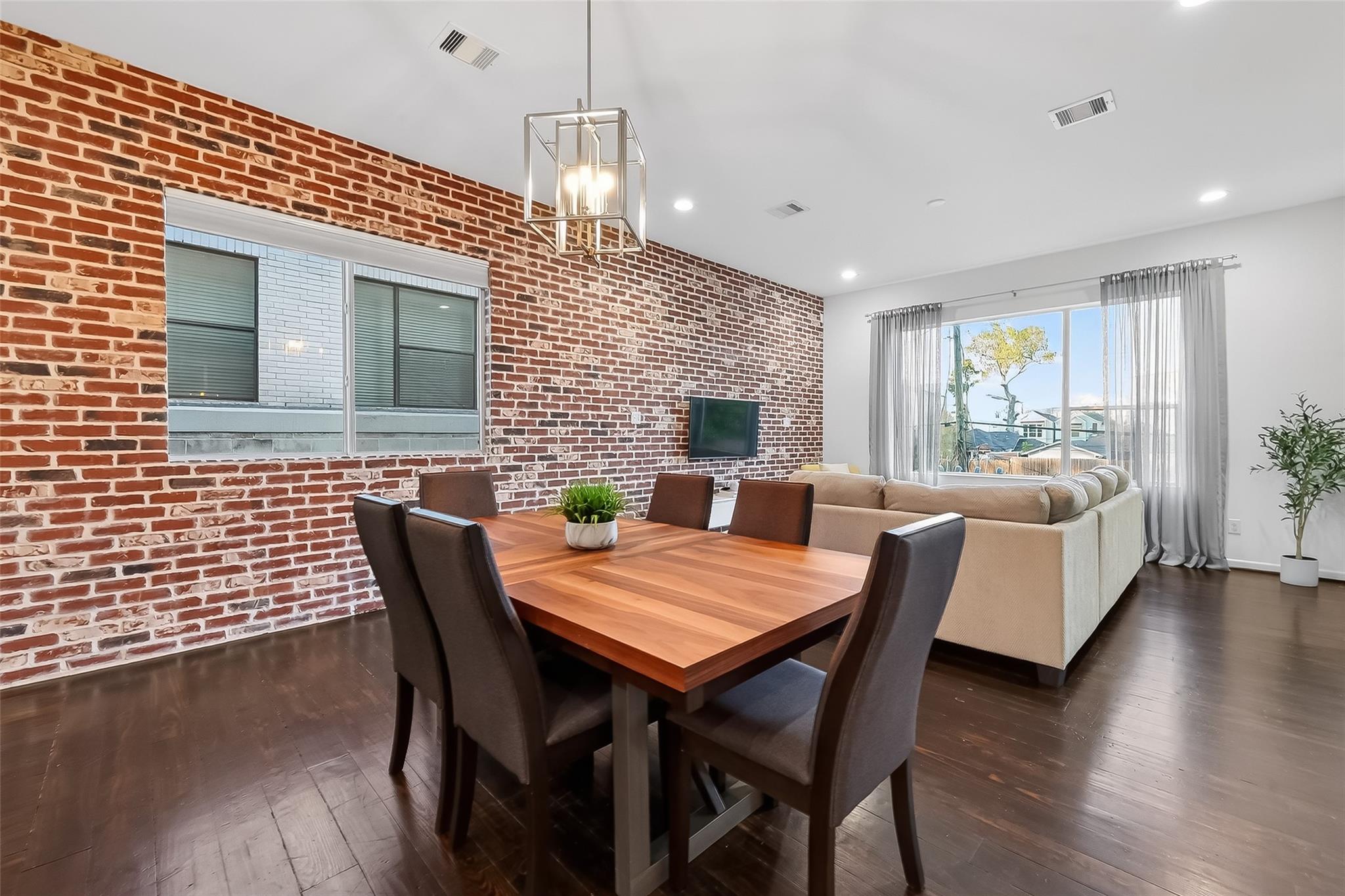 1518 Blodgett Street