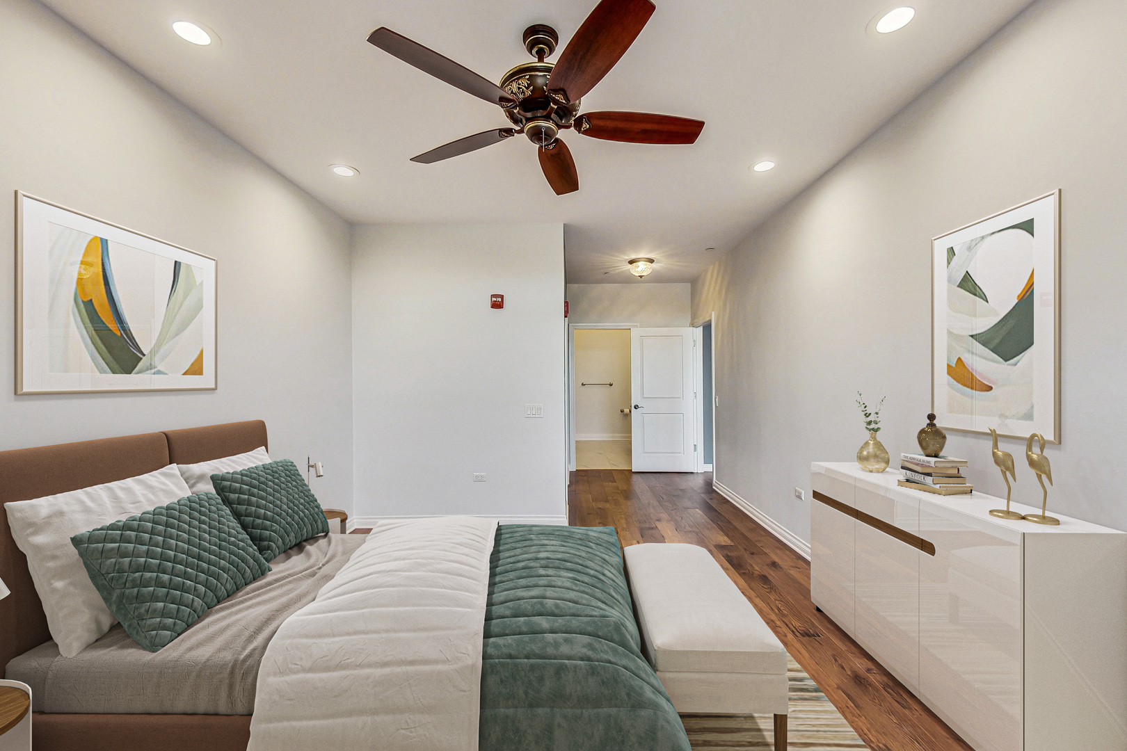 151 W Wing Street Unit: 707