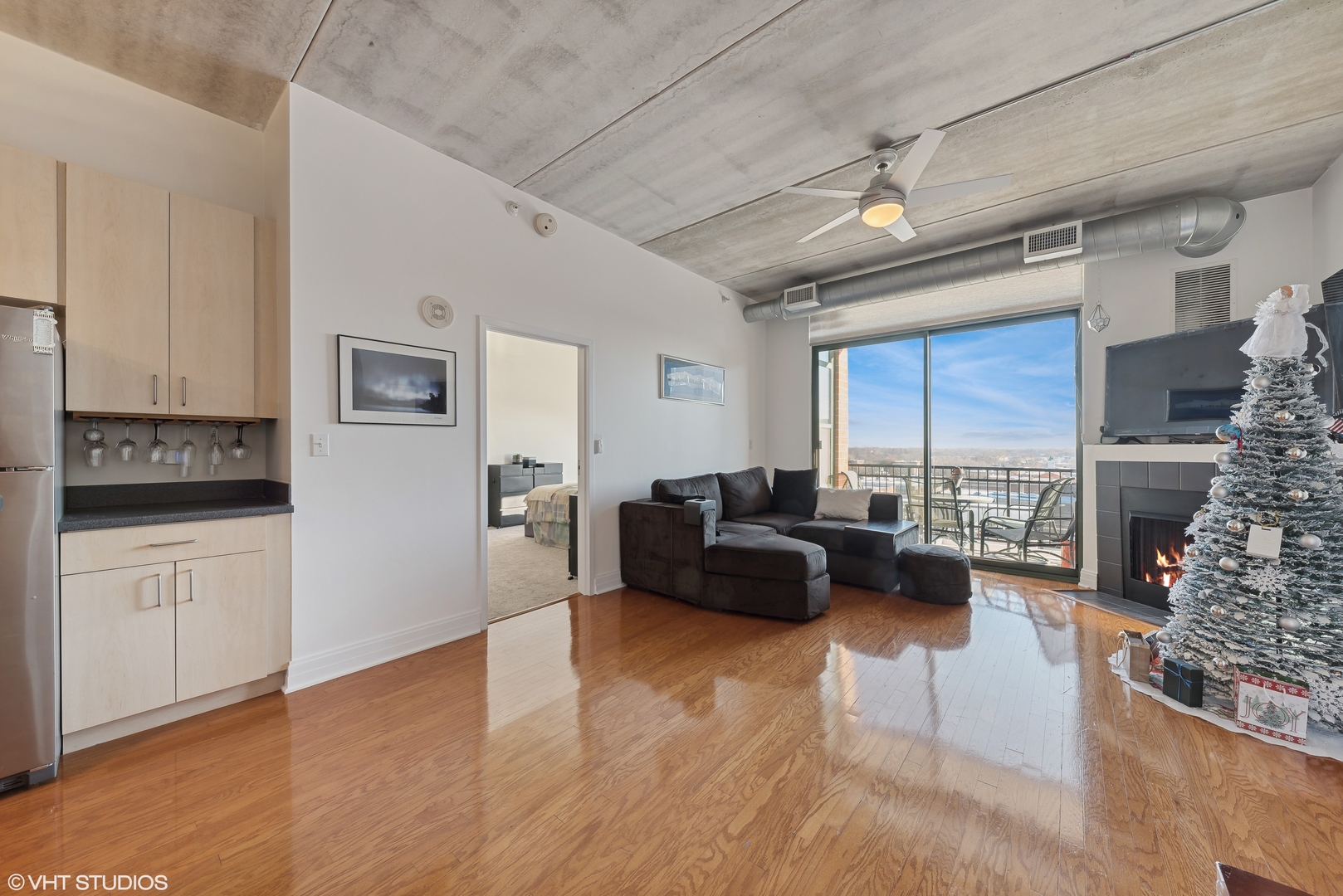 1 S Highland Avenue Unit: 703