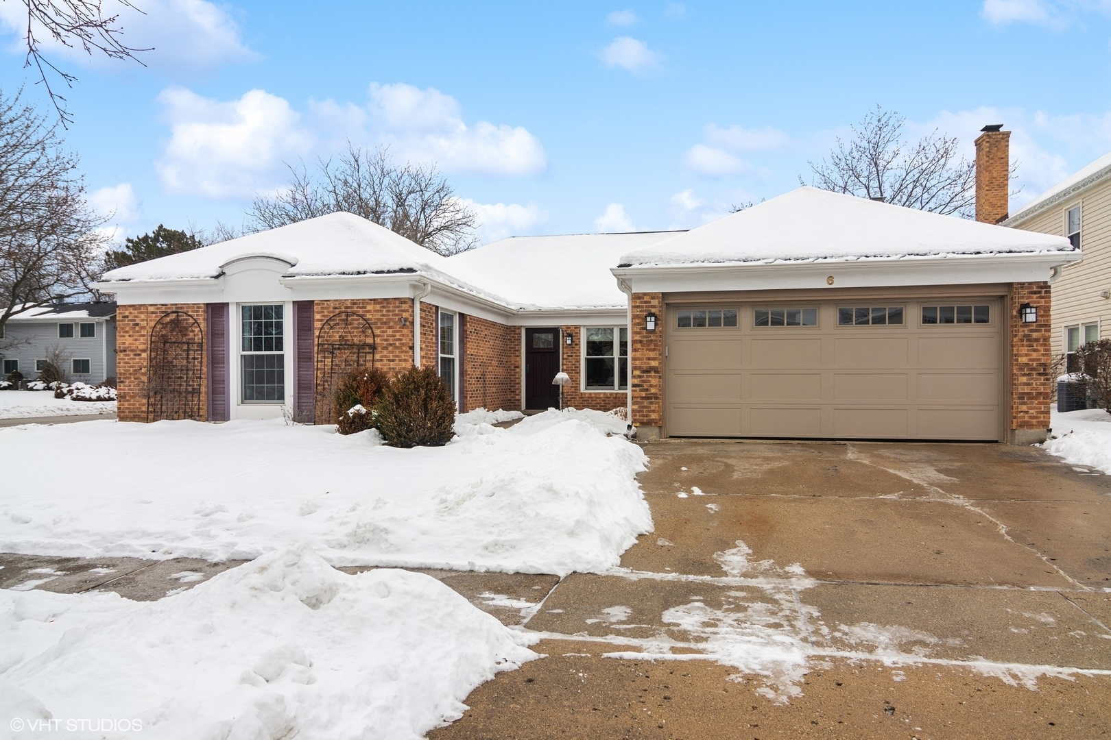 6 E Fox Hill Drive