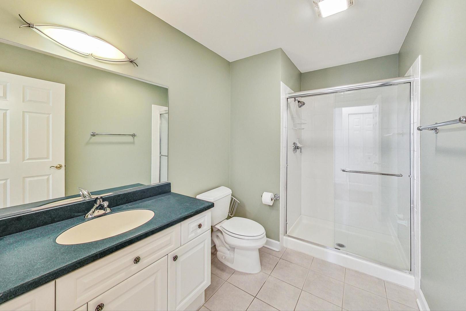 44 N Vail Avenue Unit: 609