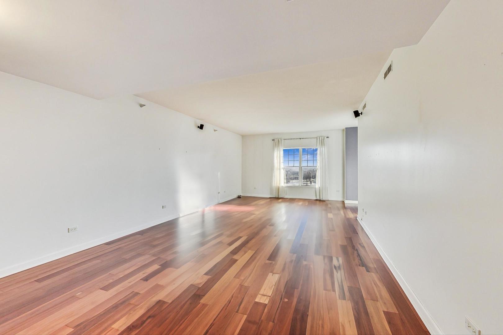 44 N Vail Avenue Unit: 609