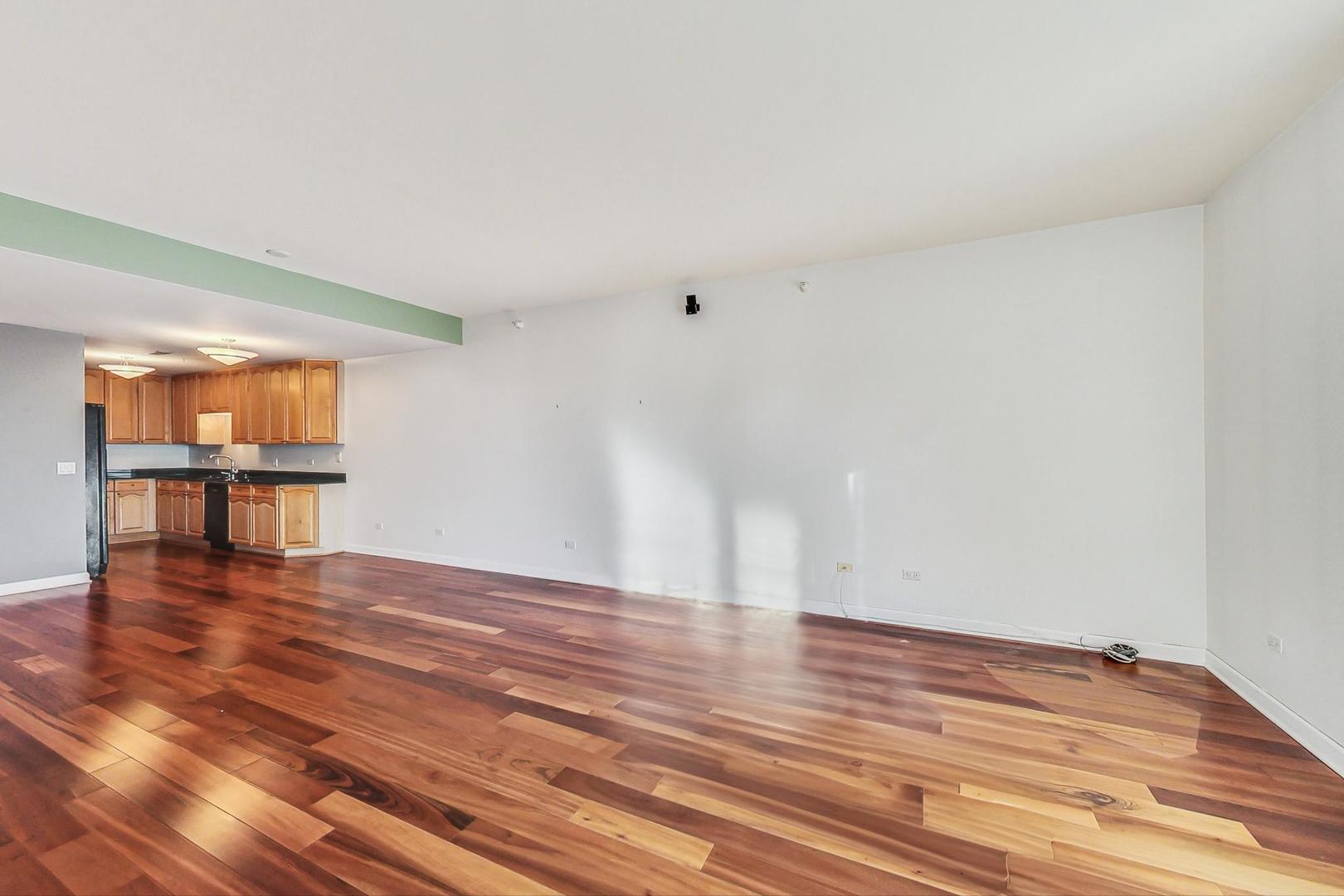 44 N Vail Avenue Unit: 609