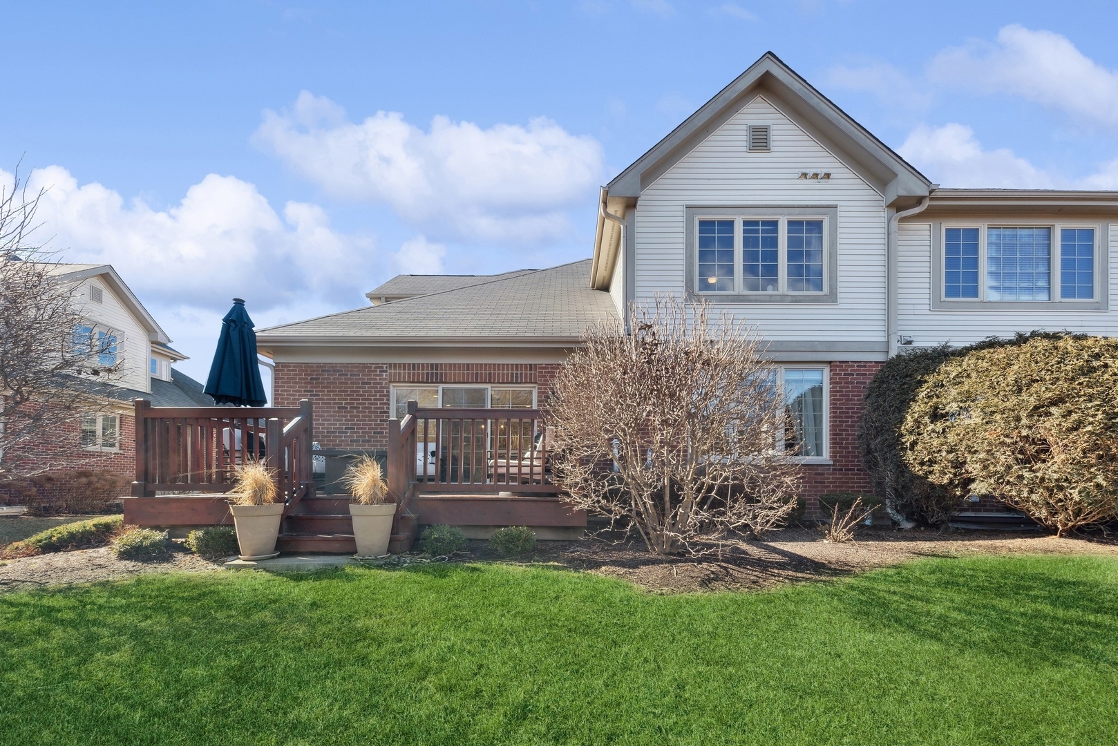 2138 Apple Hill Lane