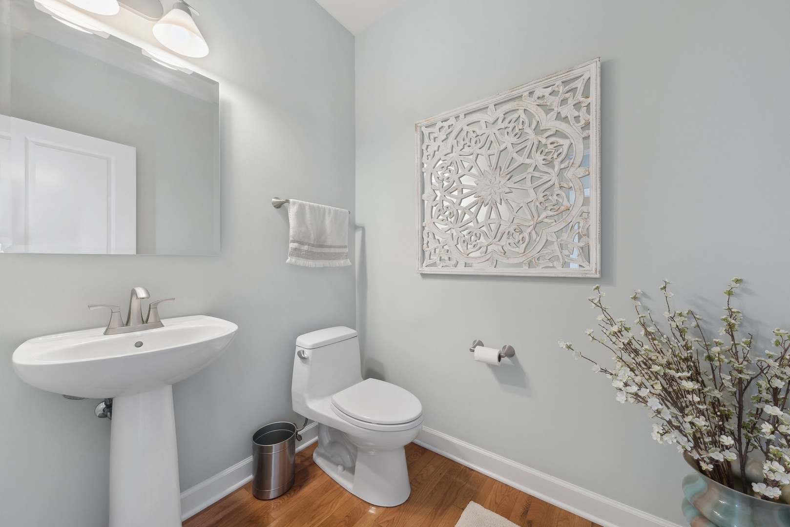 2138 Apple Hill Lane