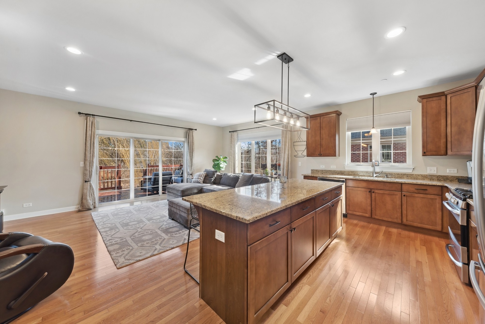 2138 Apple Hill Lane