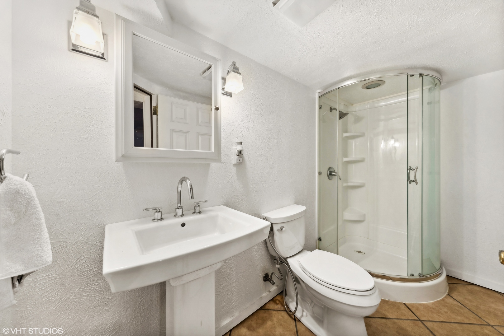 2112 W Lincoln Street