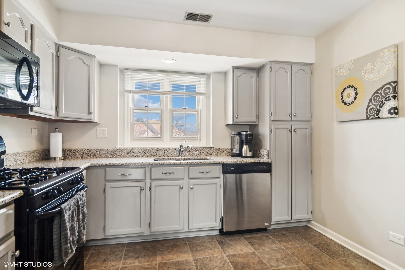 1026 Brentwood Circle