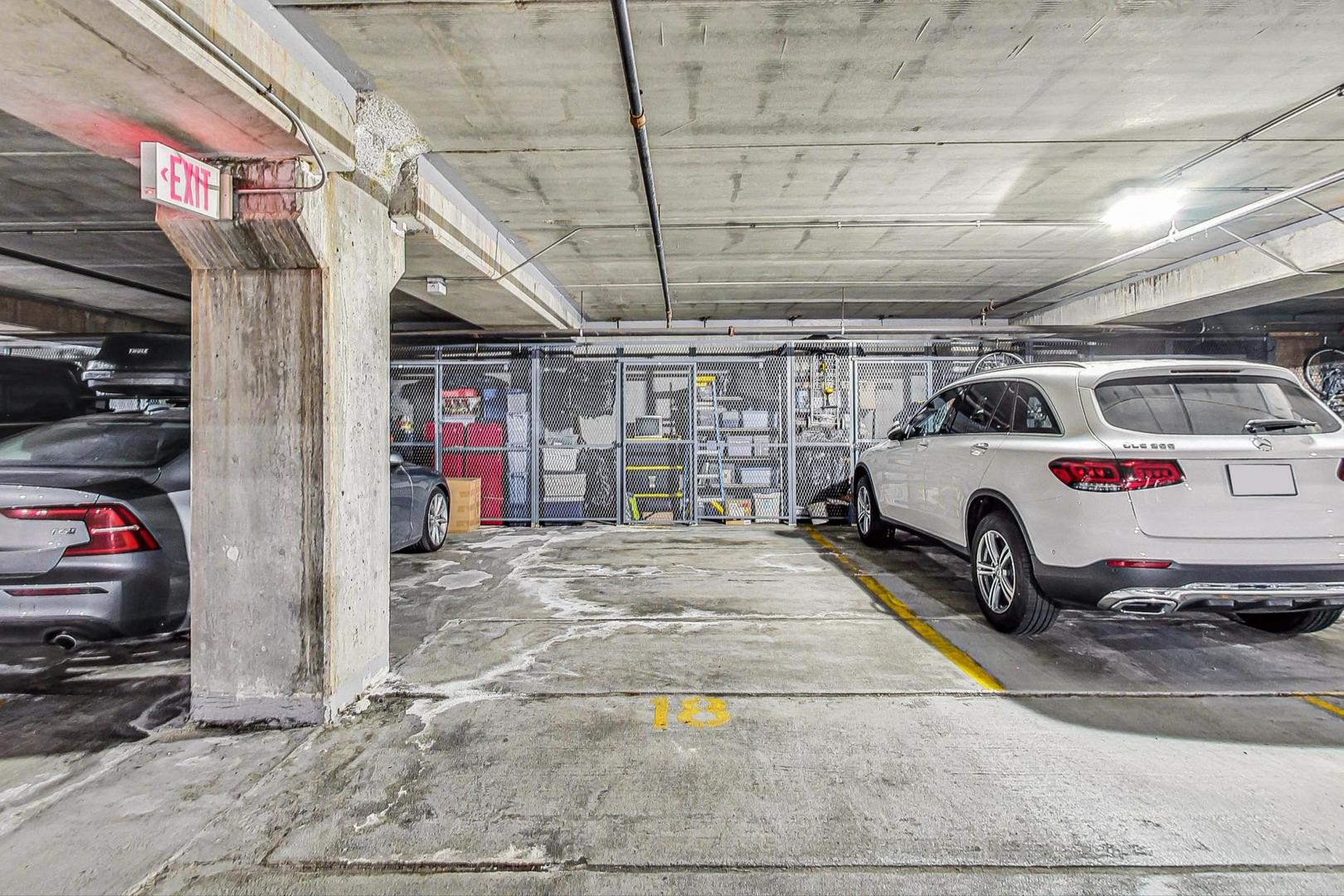 151 W Wing Street Unit: 805