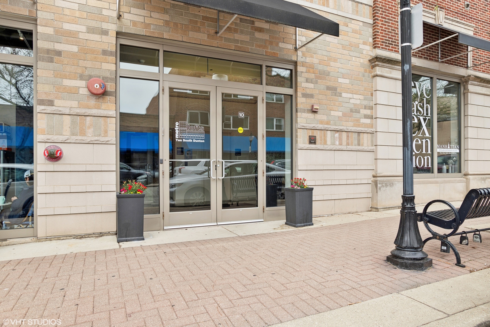 10 S Dunton Avenue Unit: 204