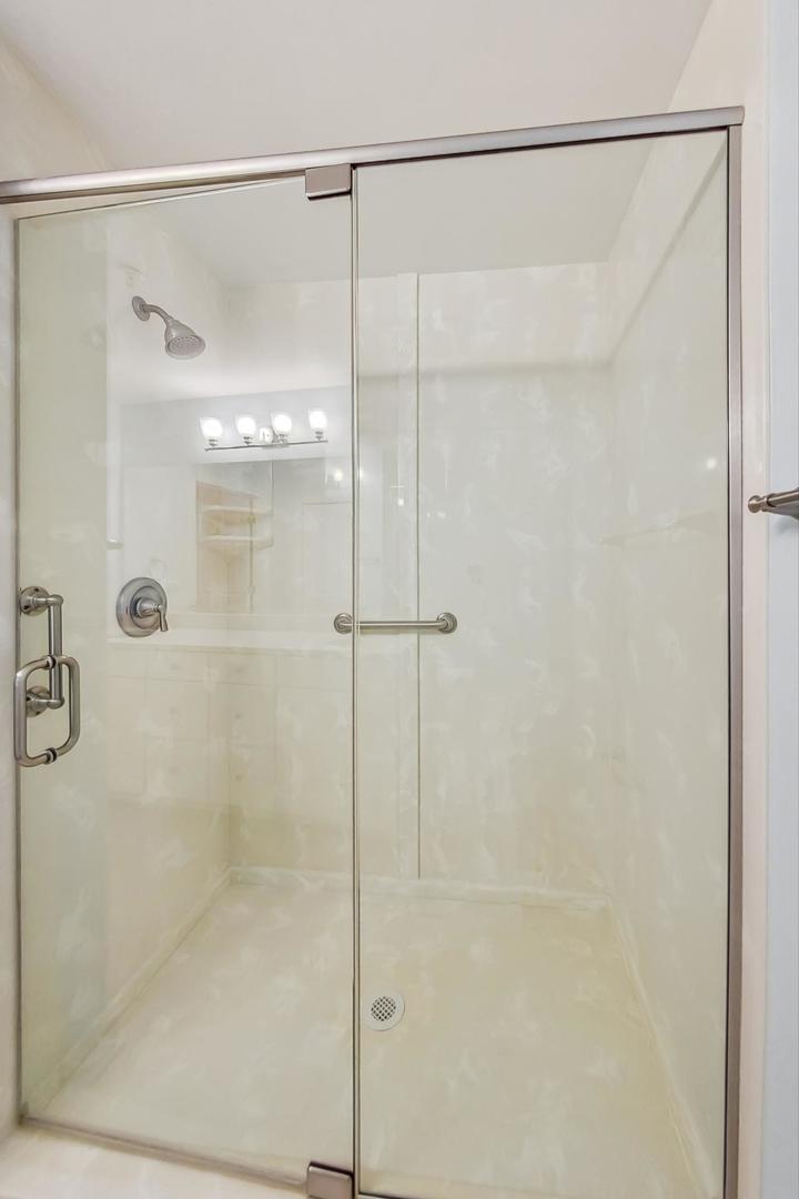 2660 Summit Drive Unit: 310