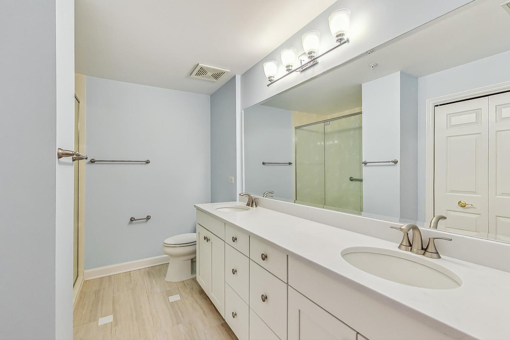 2660 Summit Drive Unit: 310