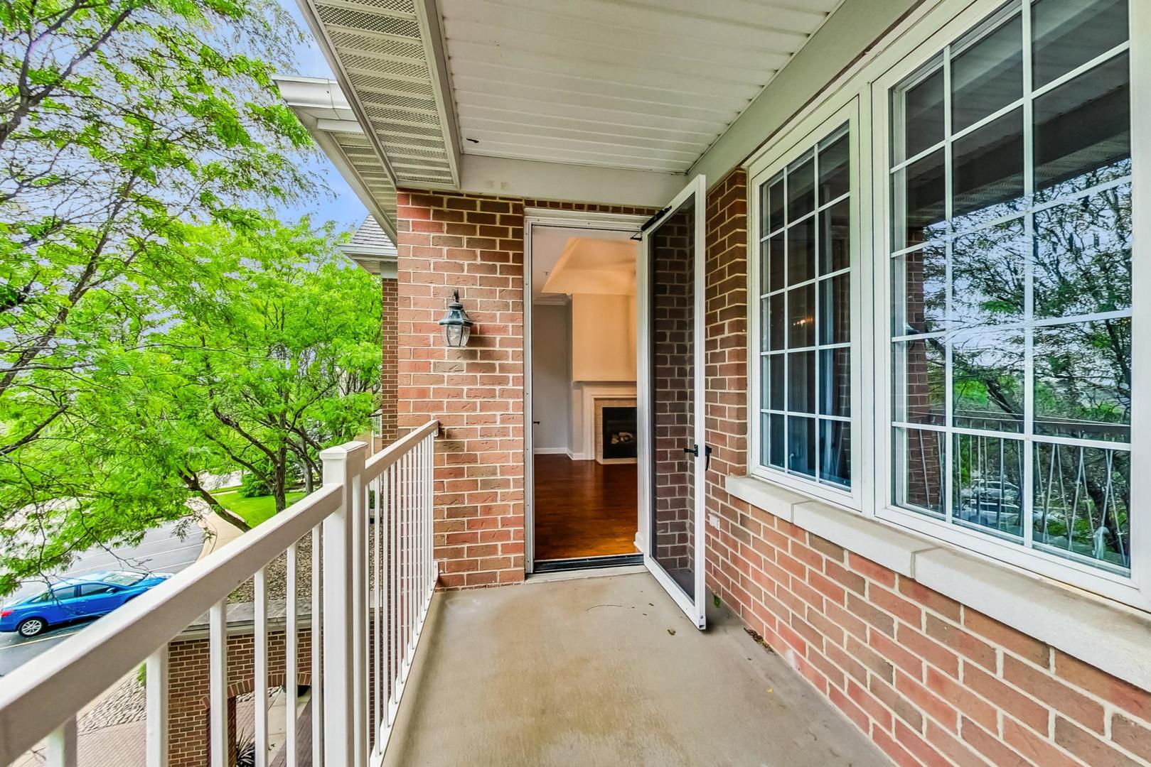 2660 Summit Drive Unit: 310