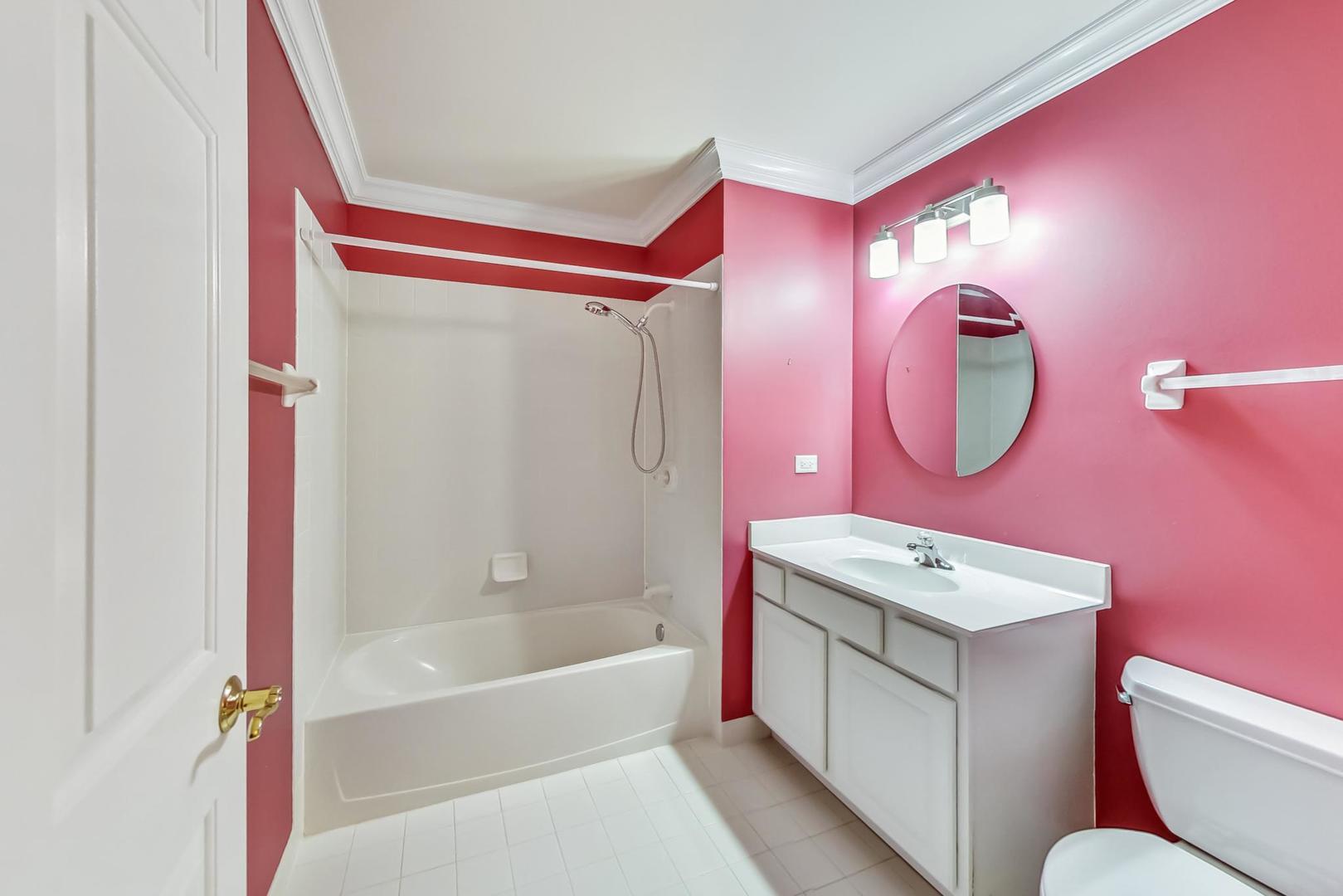 2660 Summit Drive Unit: 310