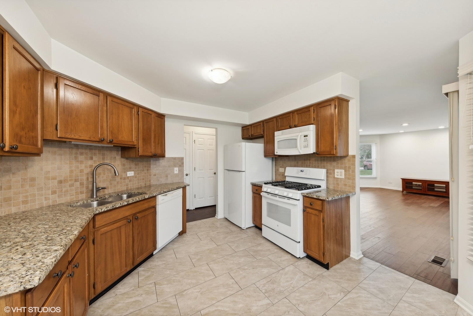 40 Willow Parkway