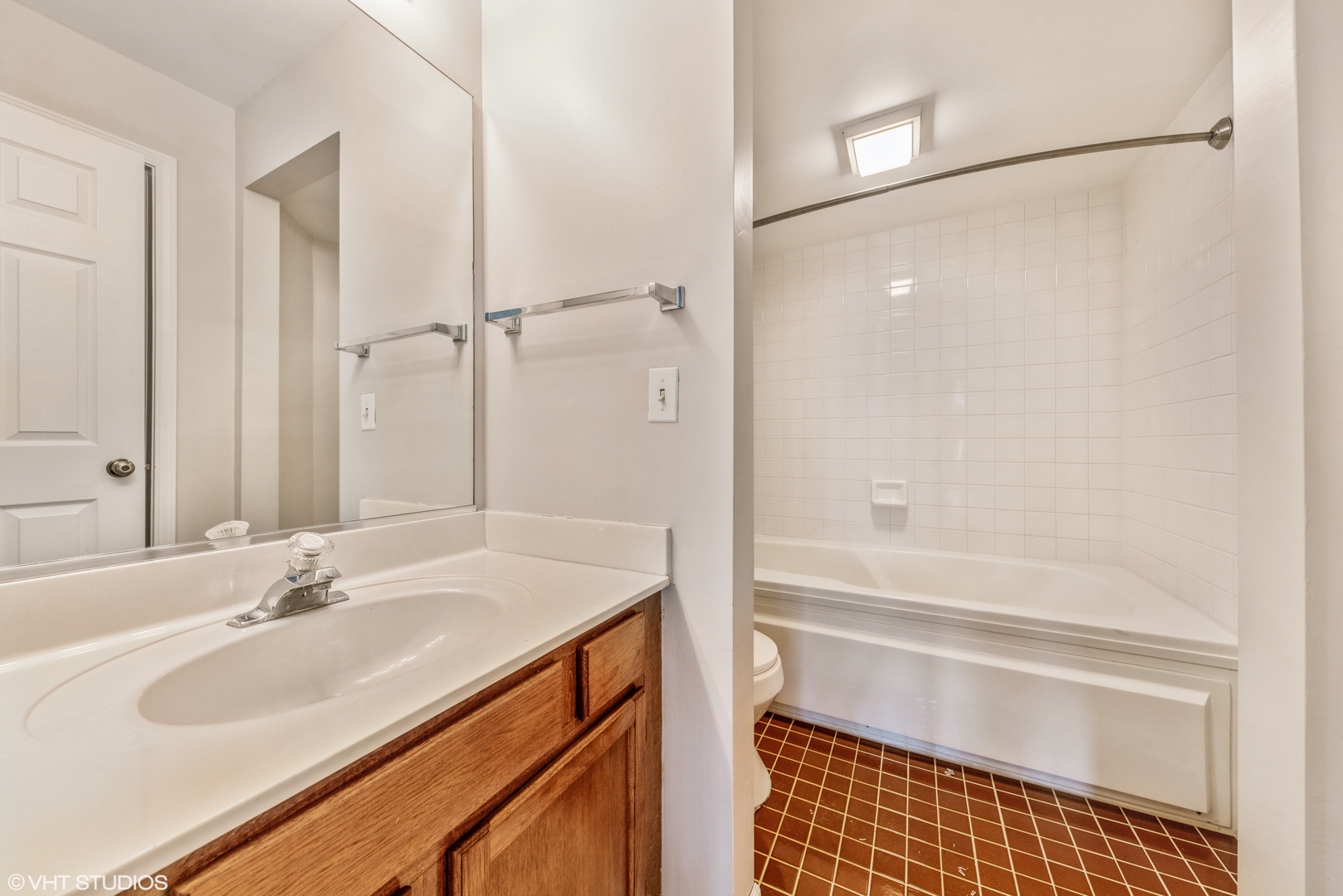 40 Willow Parkway