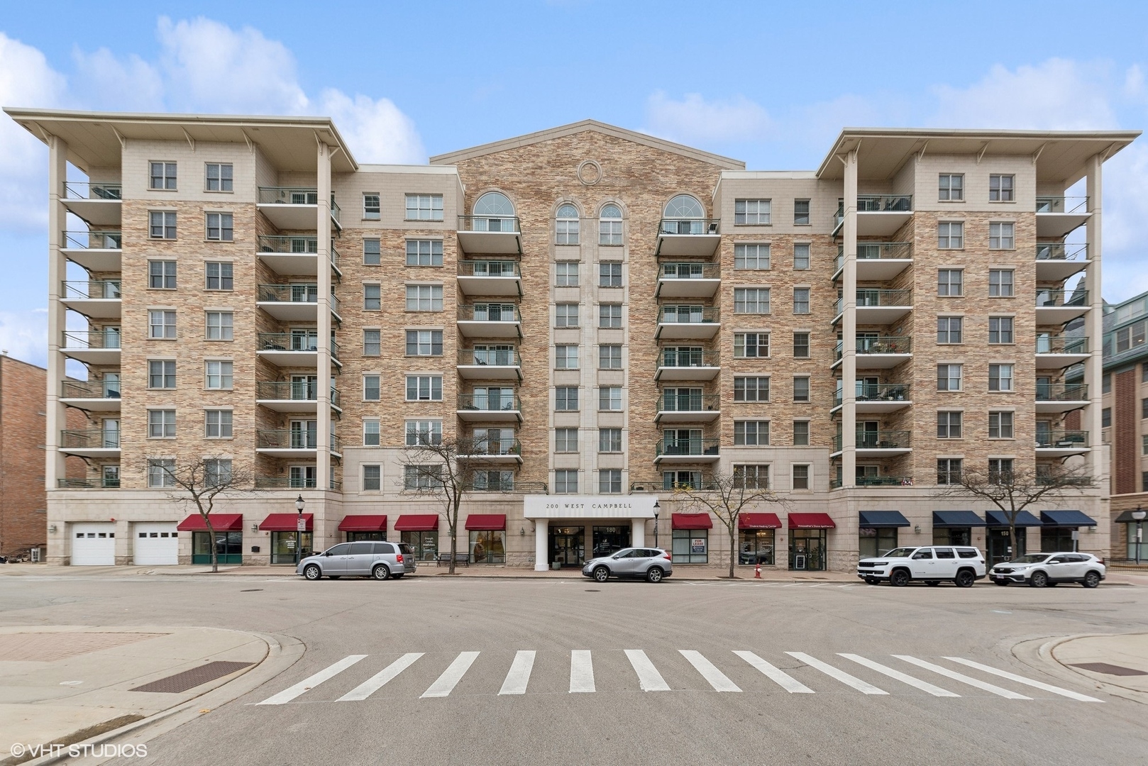 200 W Campbell Street Unit: 409