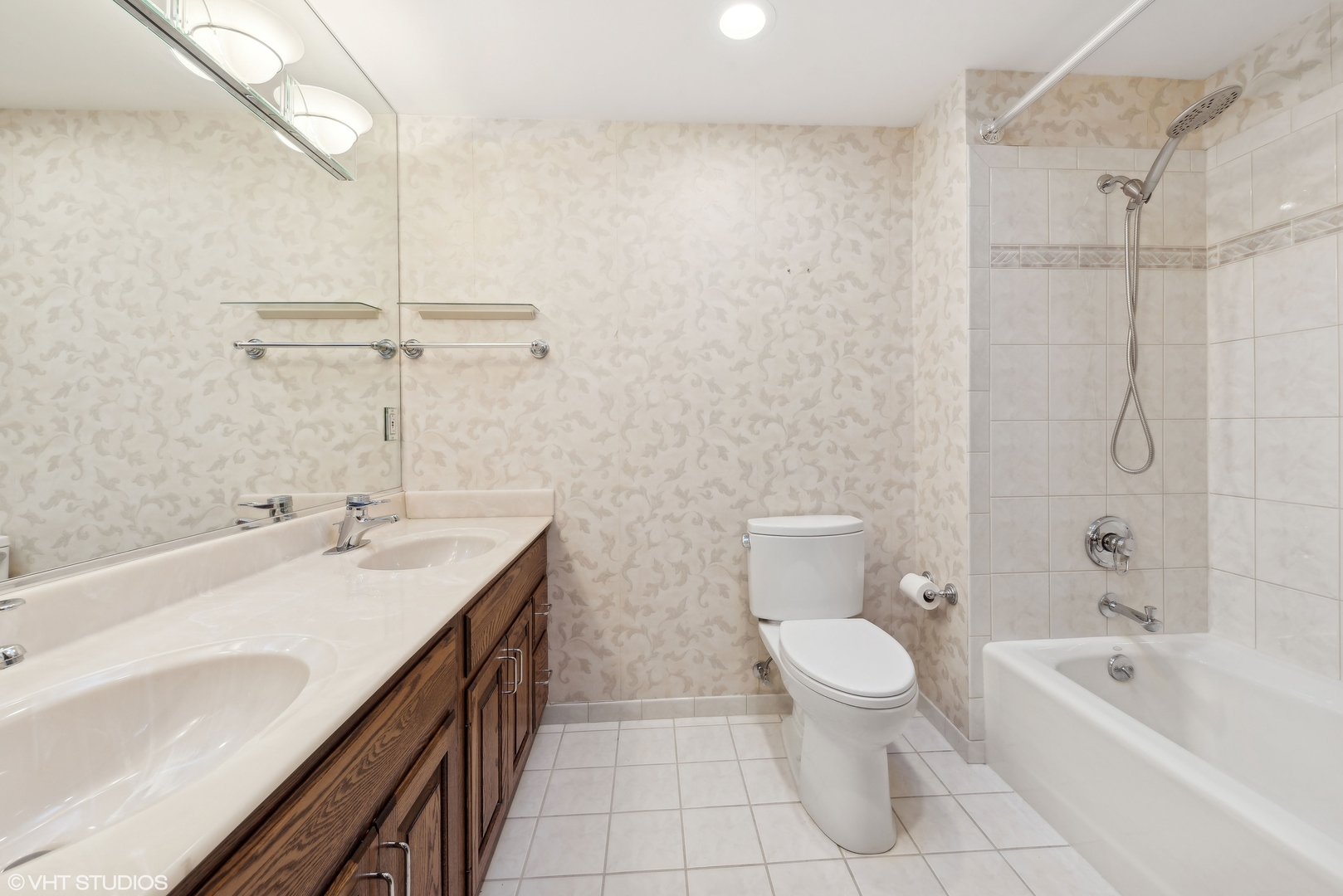 2635 N PRINDLE Avenue