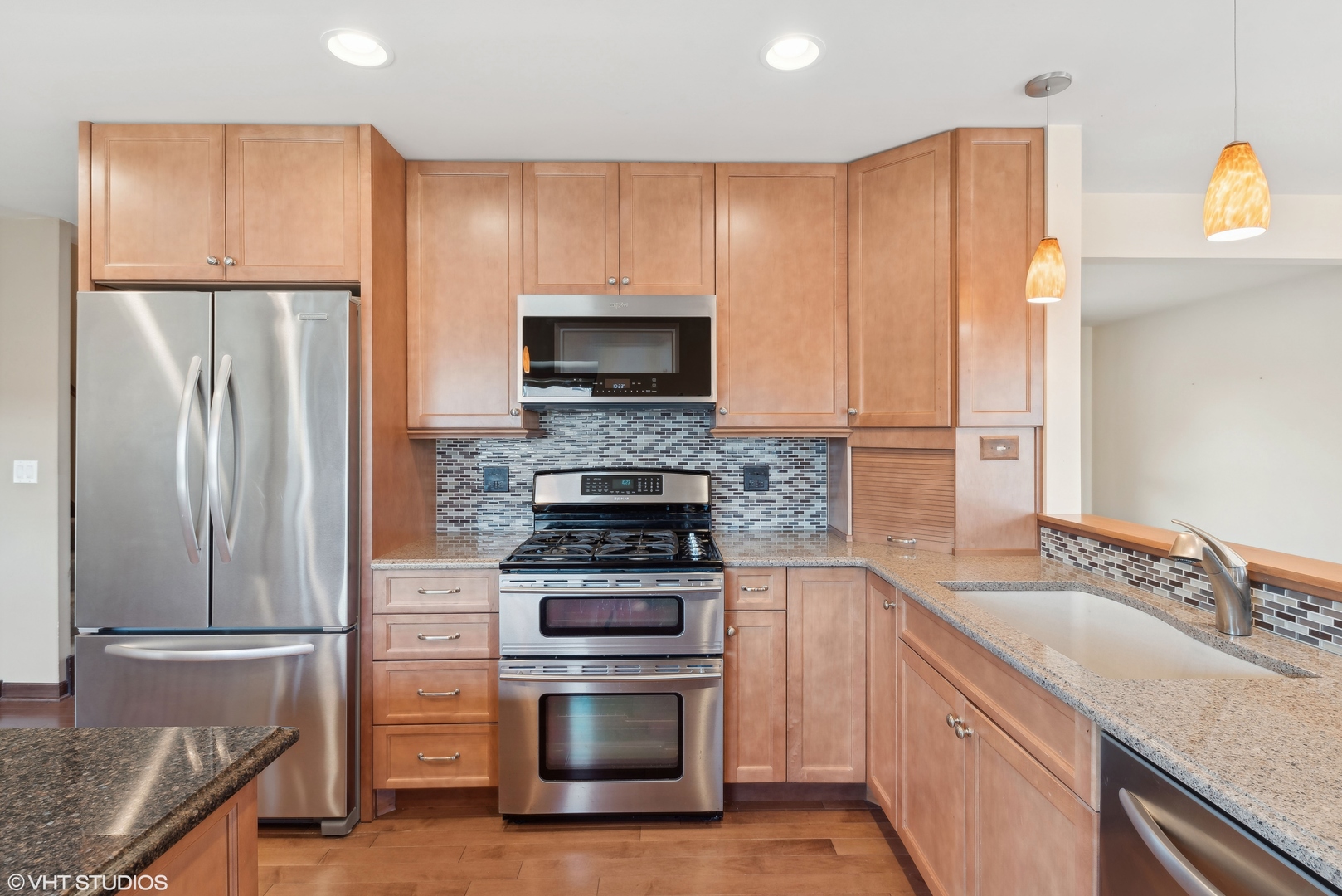 2635 N PRINDLE Avenue