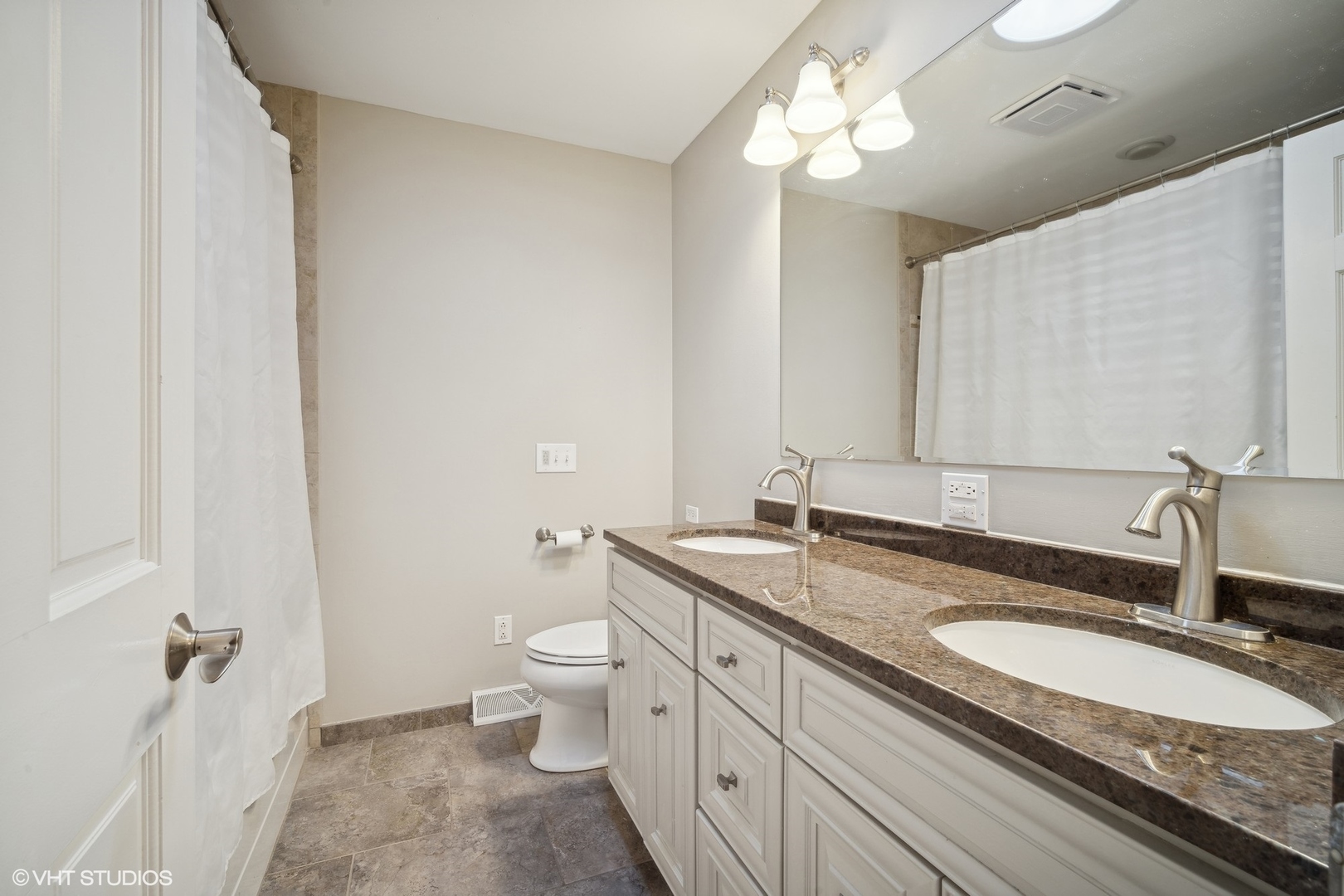 1315 S Chestnut Avenue