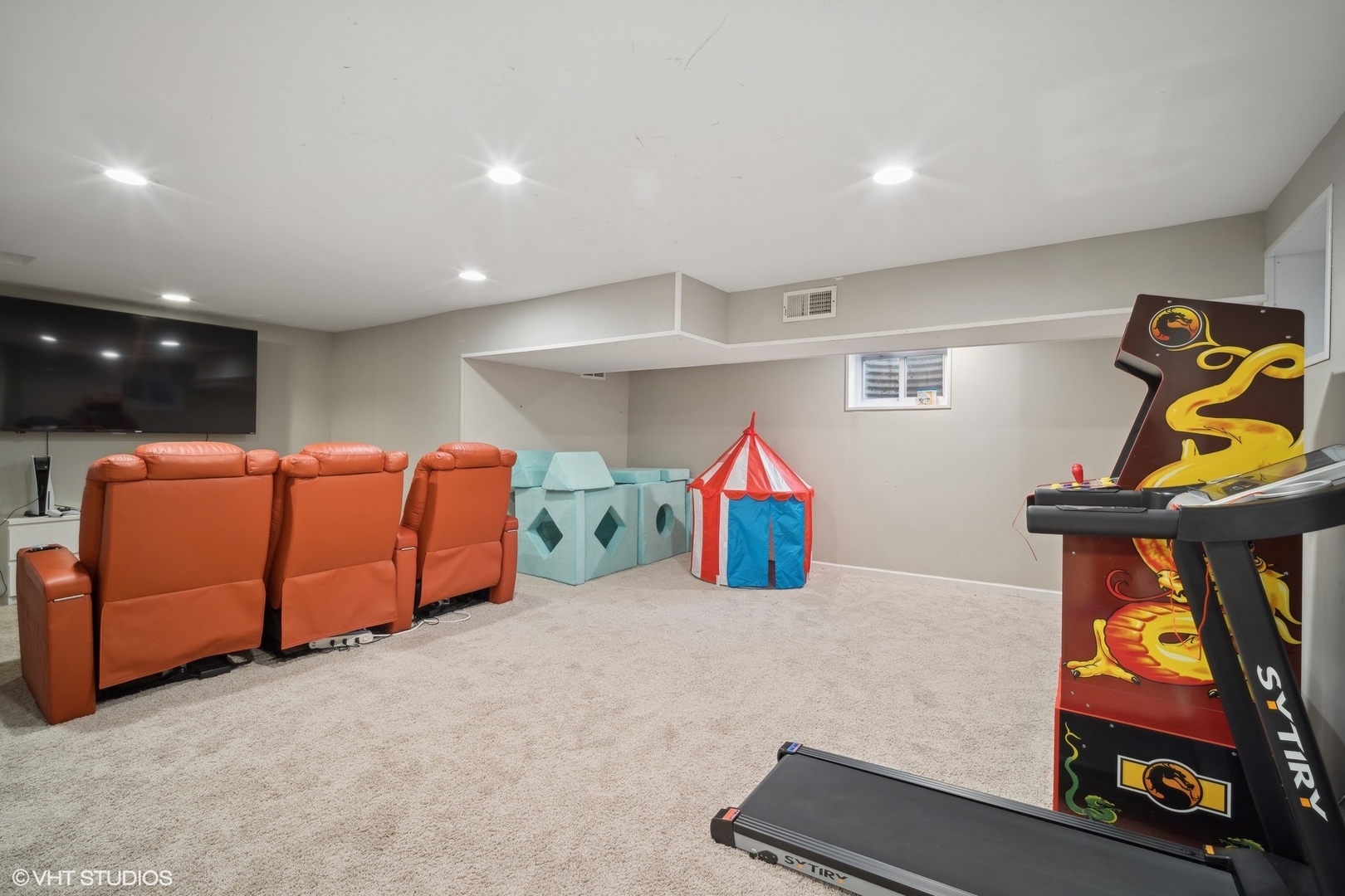 1315 S Chestnut Avenue