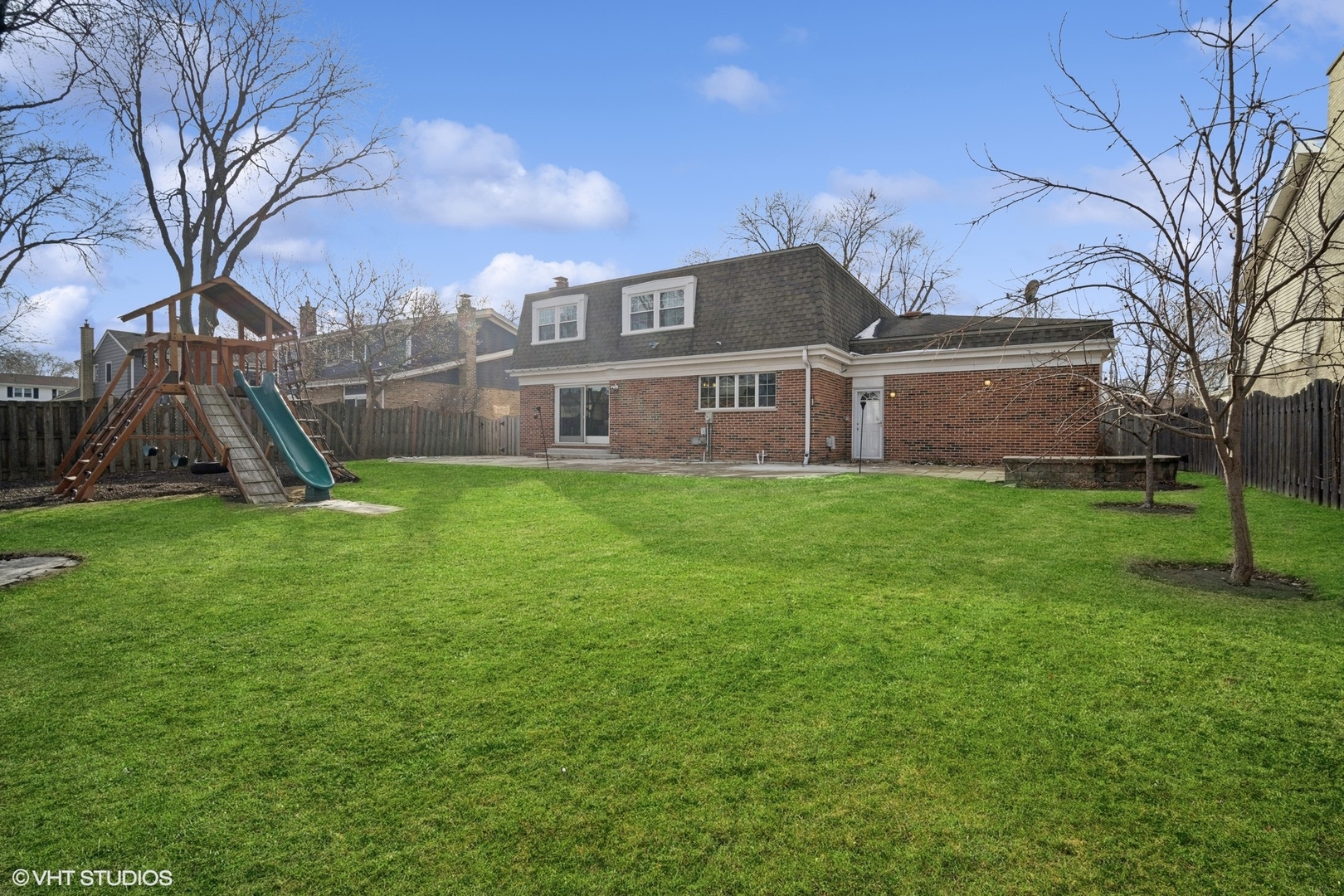 1315 S Chestnut Avenue