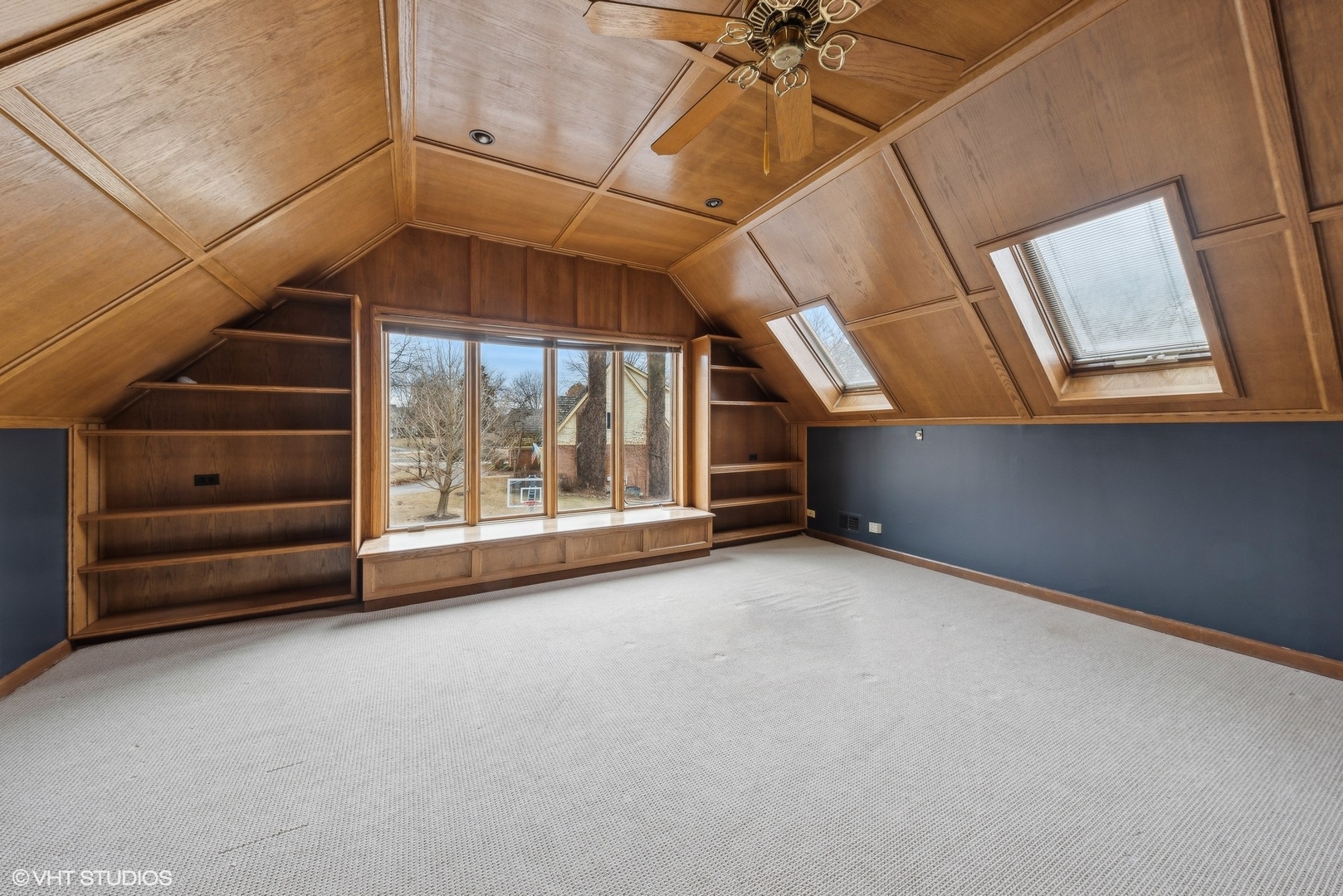 26941 W Fenview Drive