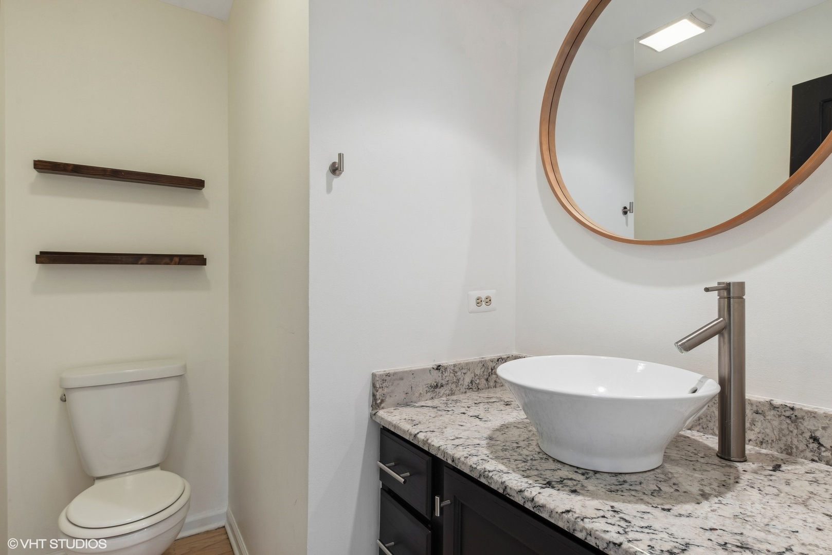 26941 W Fenview Drive