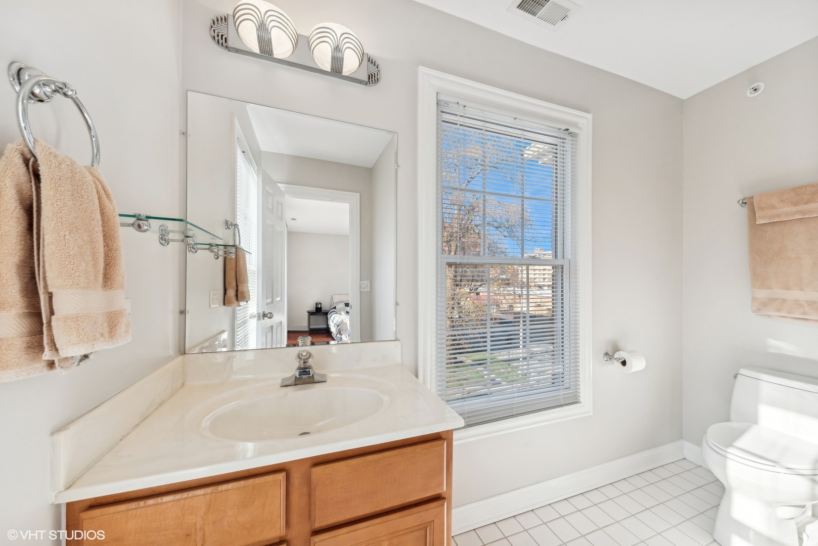 115 E Sigwalt Street Unit: 1A