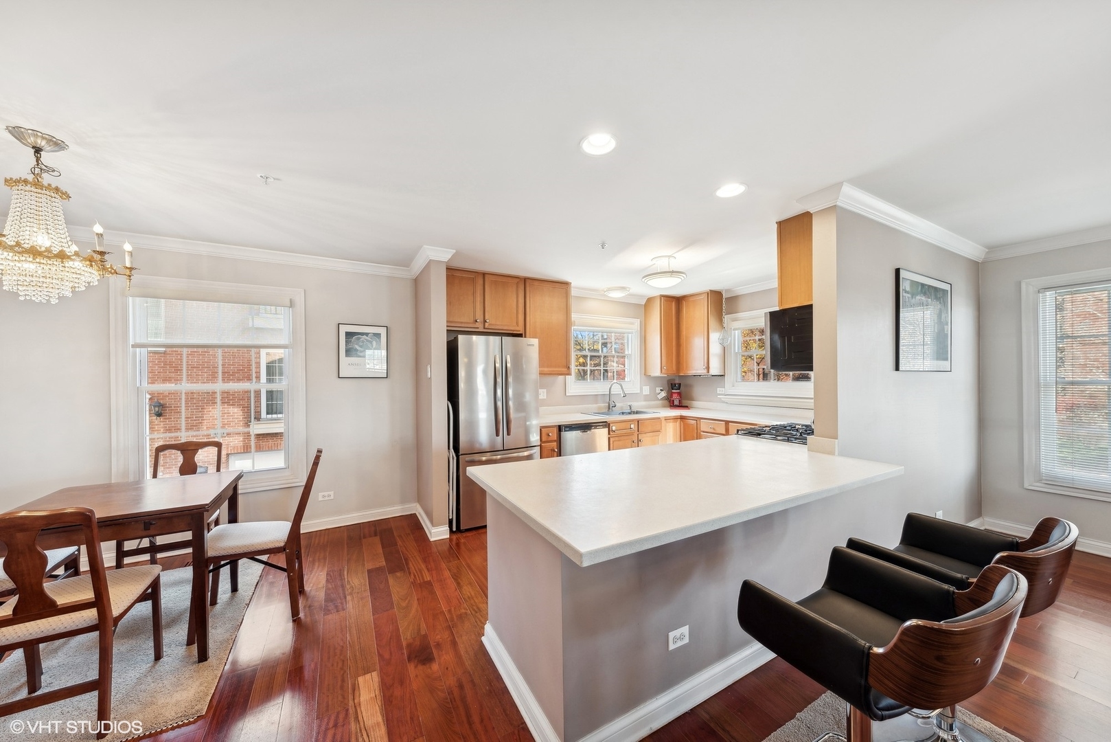 115 E Sigwalt Street Unit: 1A