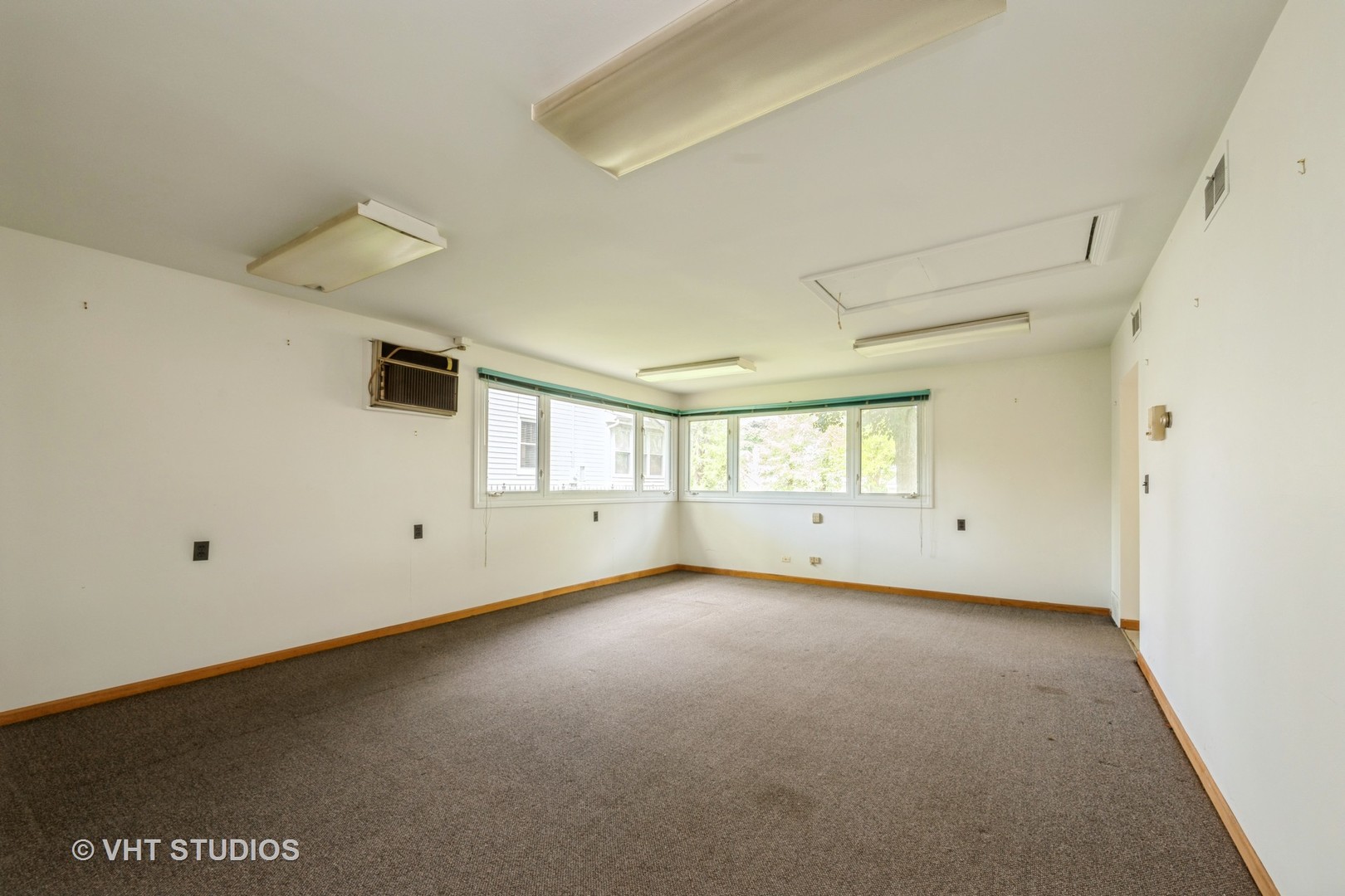 916 W Campbell Street