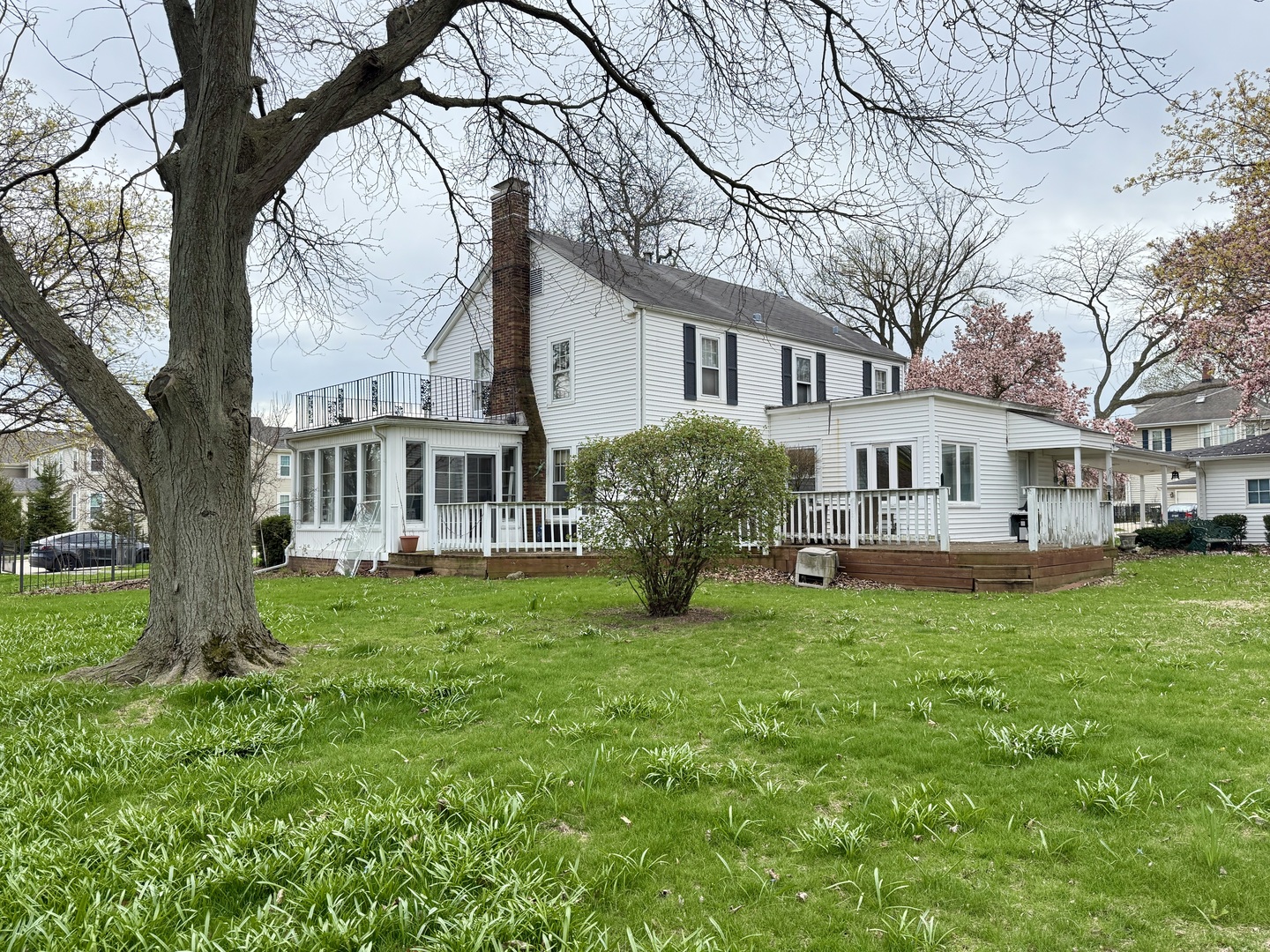 916 W Campbell Street