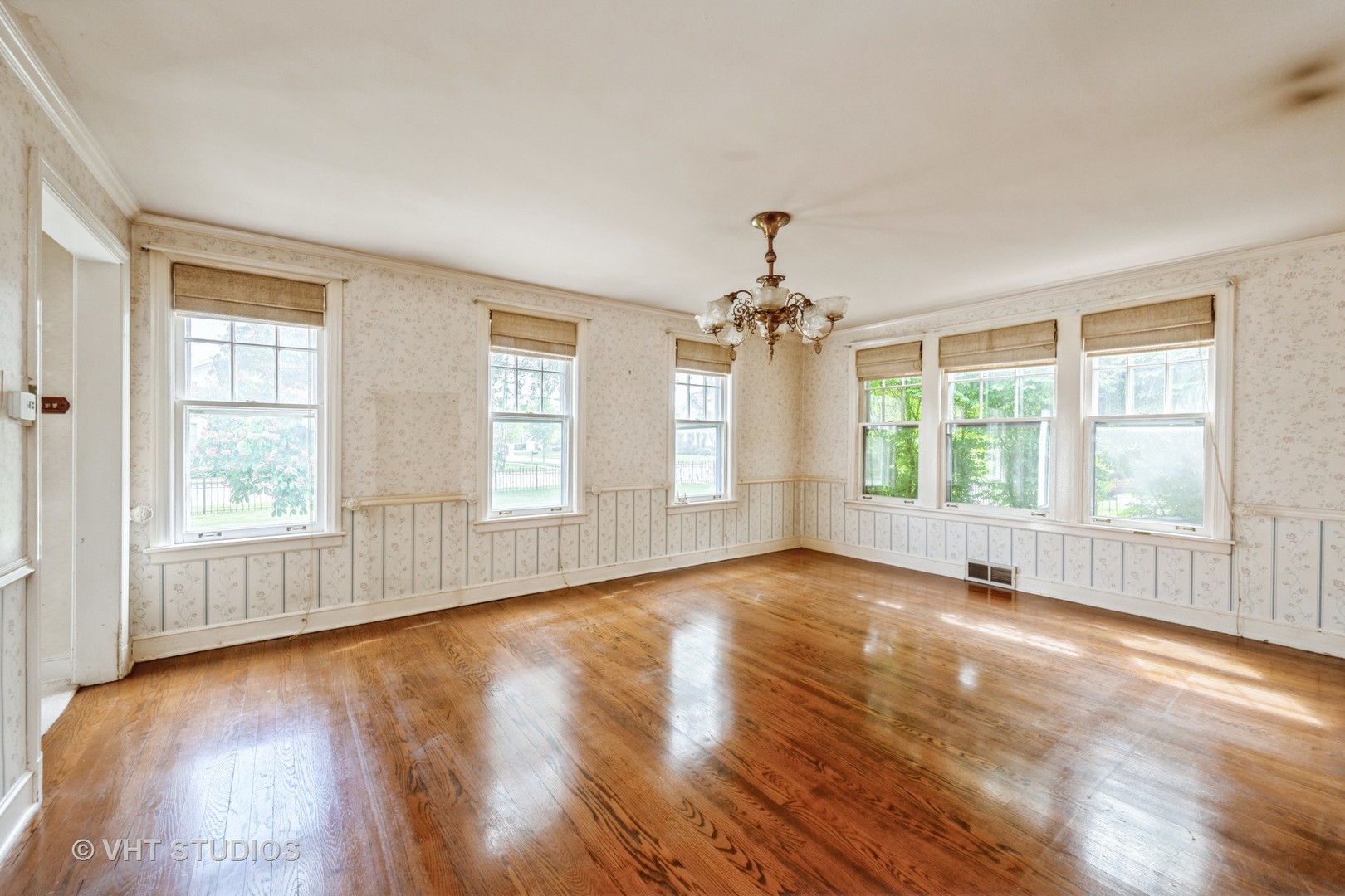 916 W Campbell Street