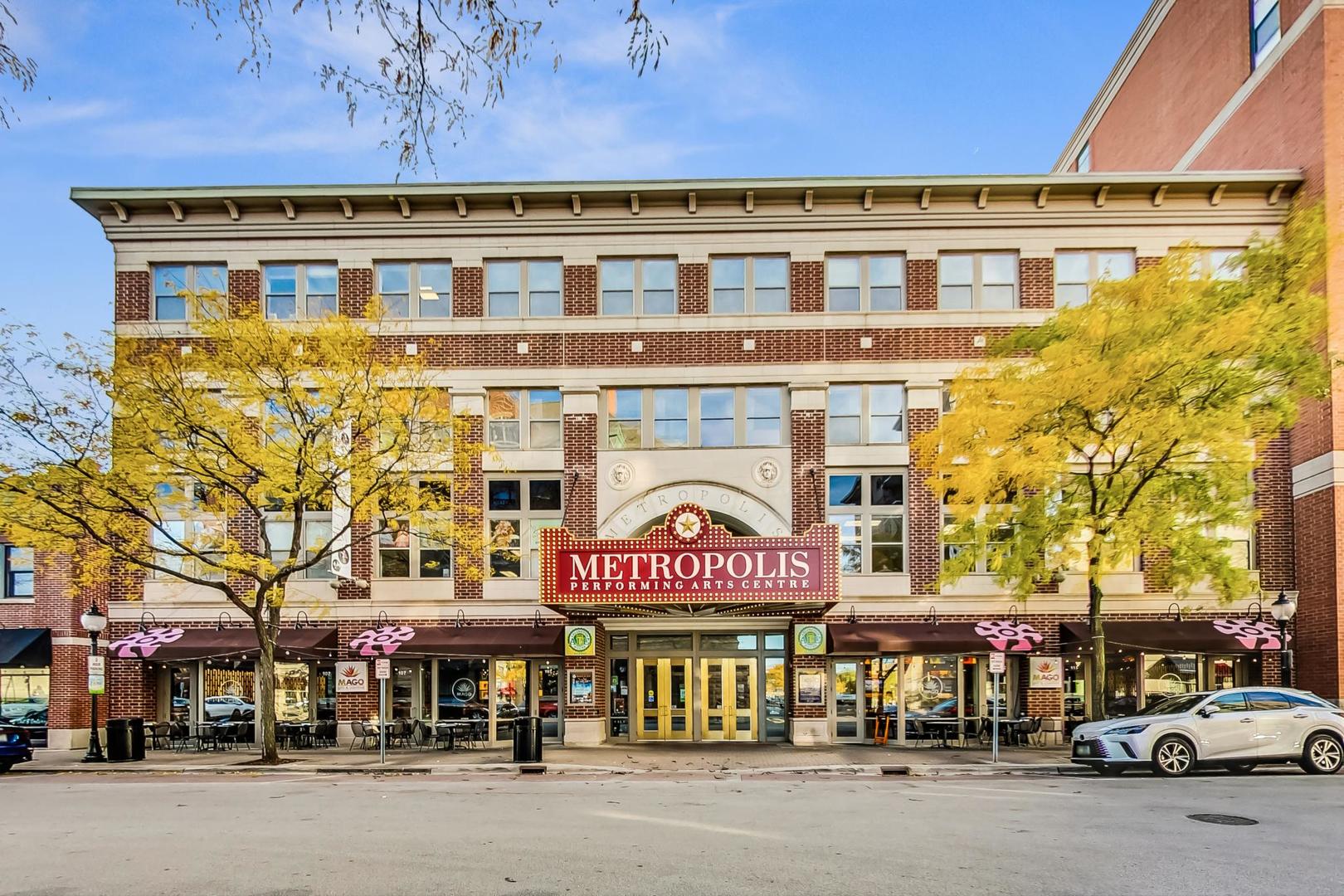 10 S Dunton Avenue Unit: 312