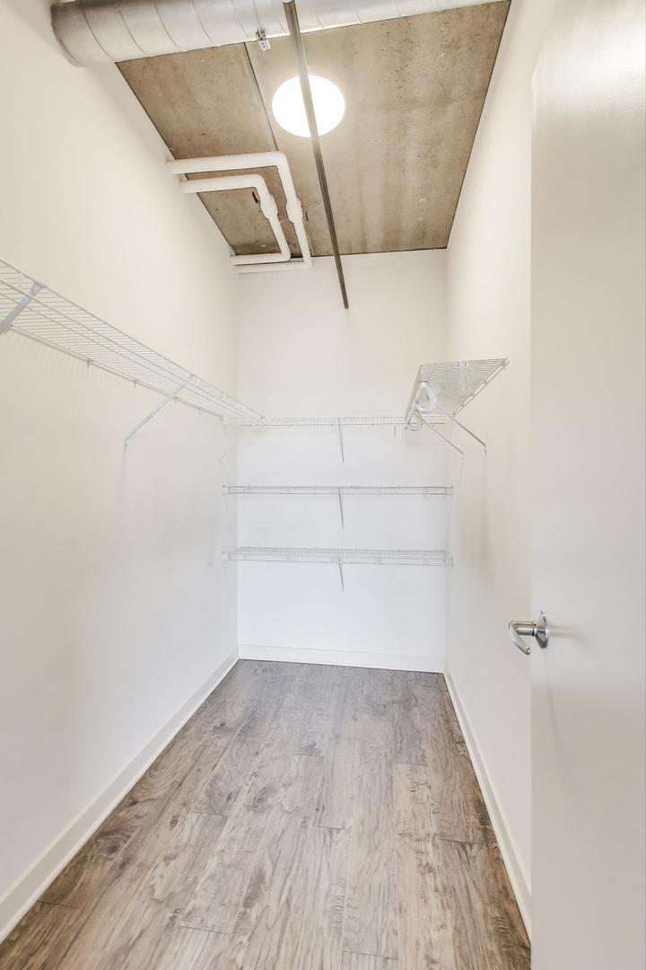 10 S Dunton Avenue Unit: 312