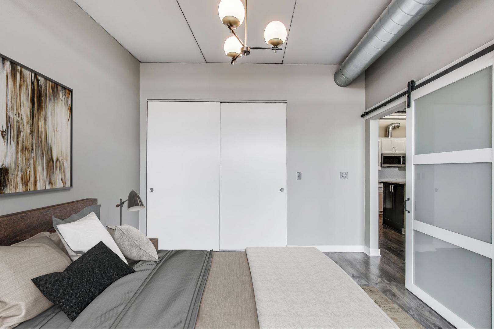 10 S Dunton Avenue Unit: 312