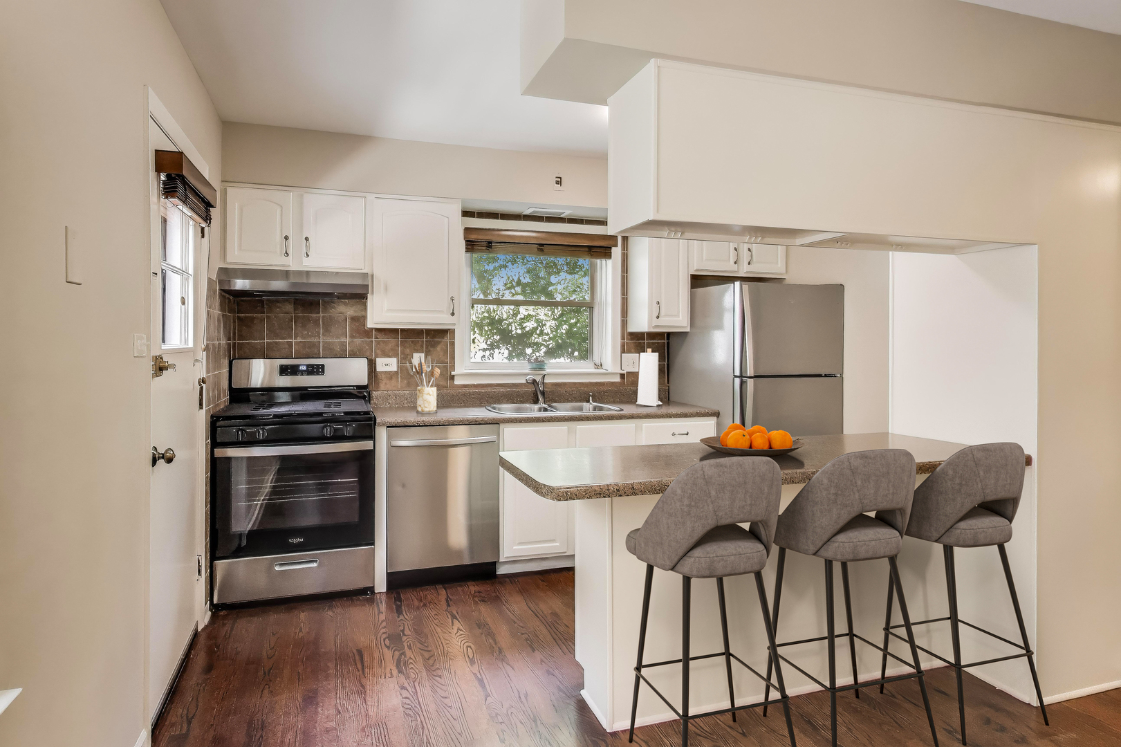 1004 SAINT JAMES Street W