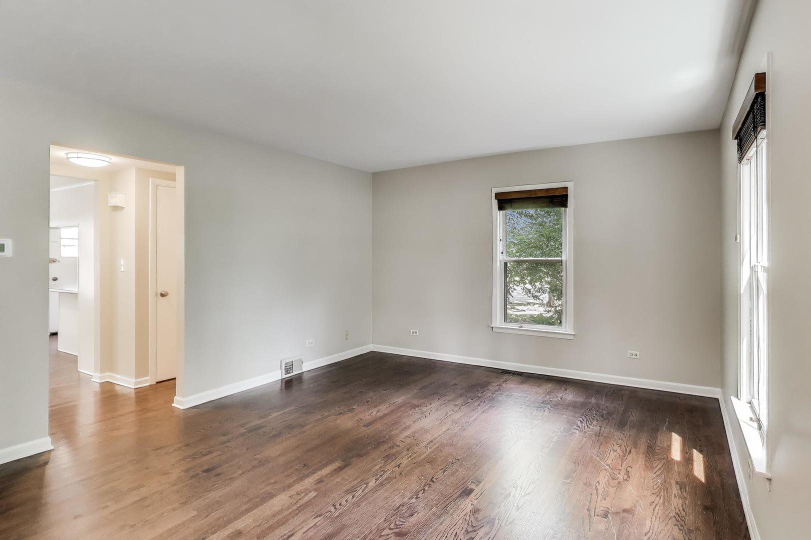 1004 SAINT JAMES Street W