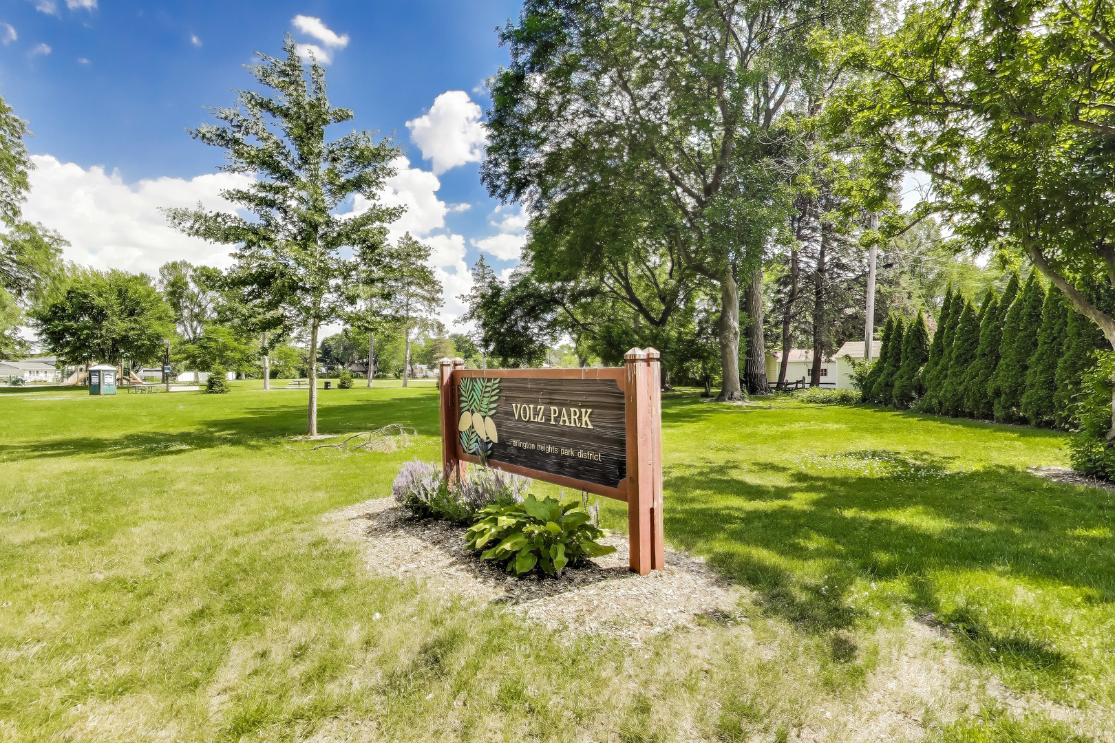 1004 SAINT JAMES Street W