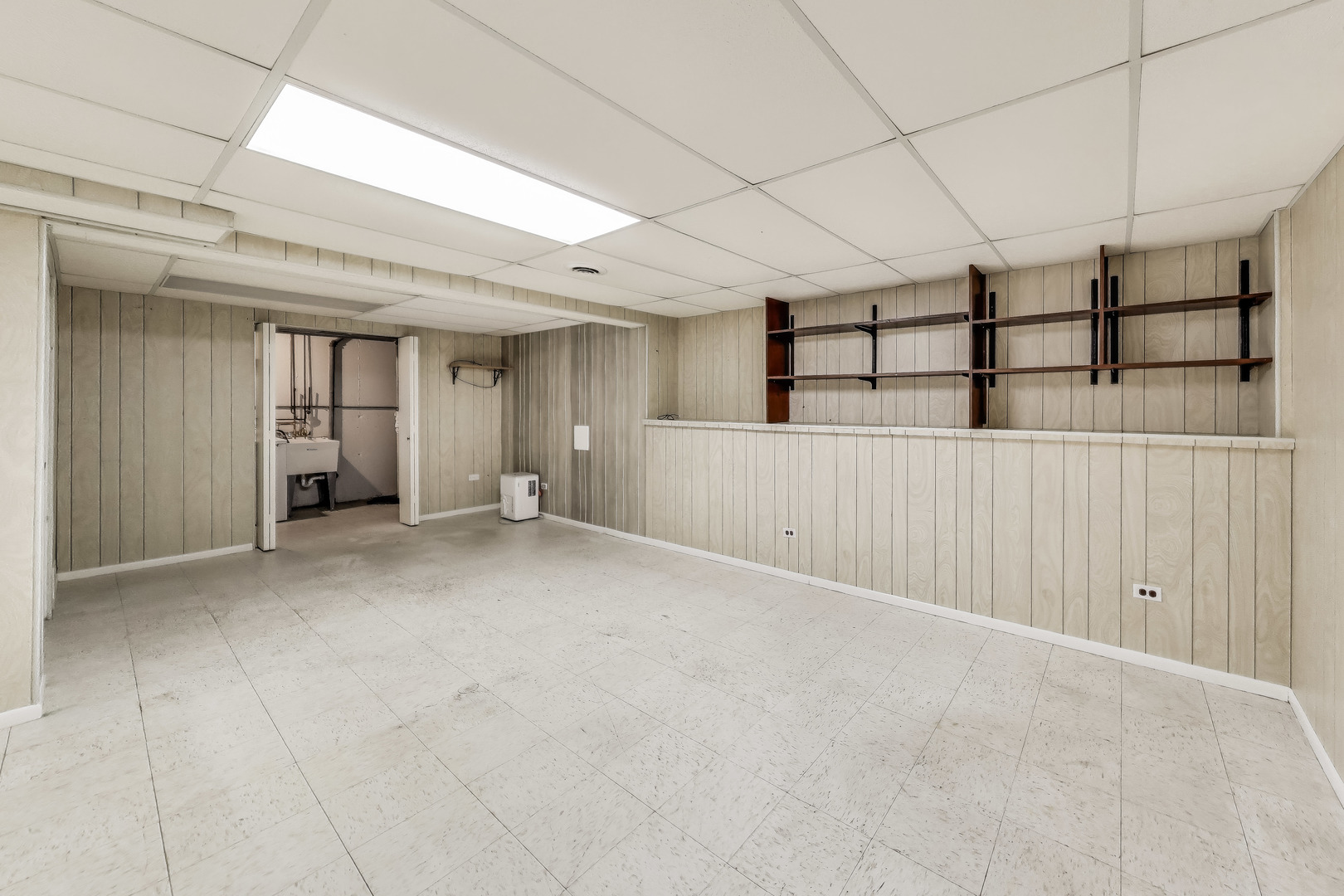 1004 SAINT JAMES Street W