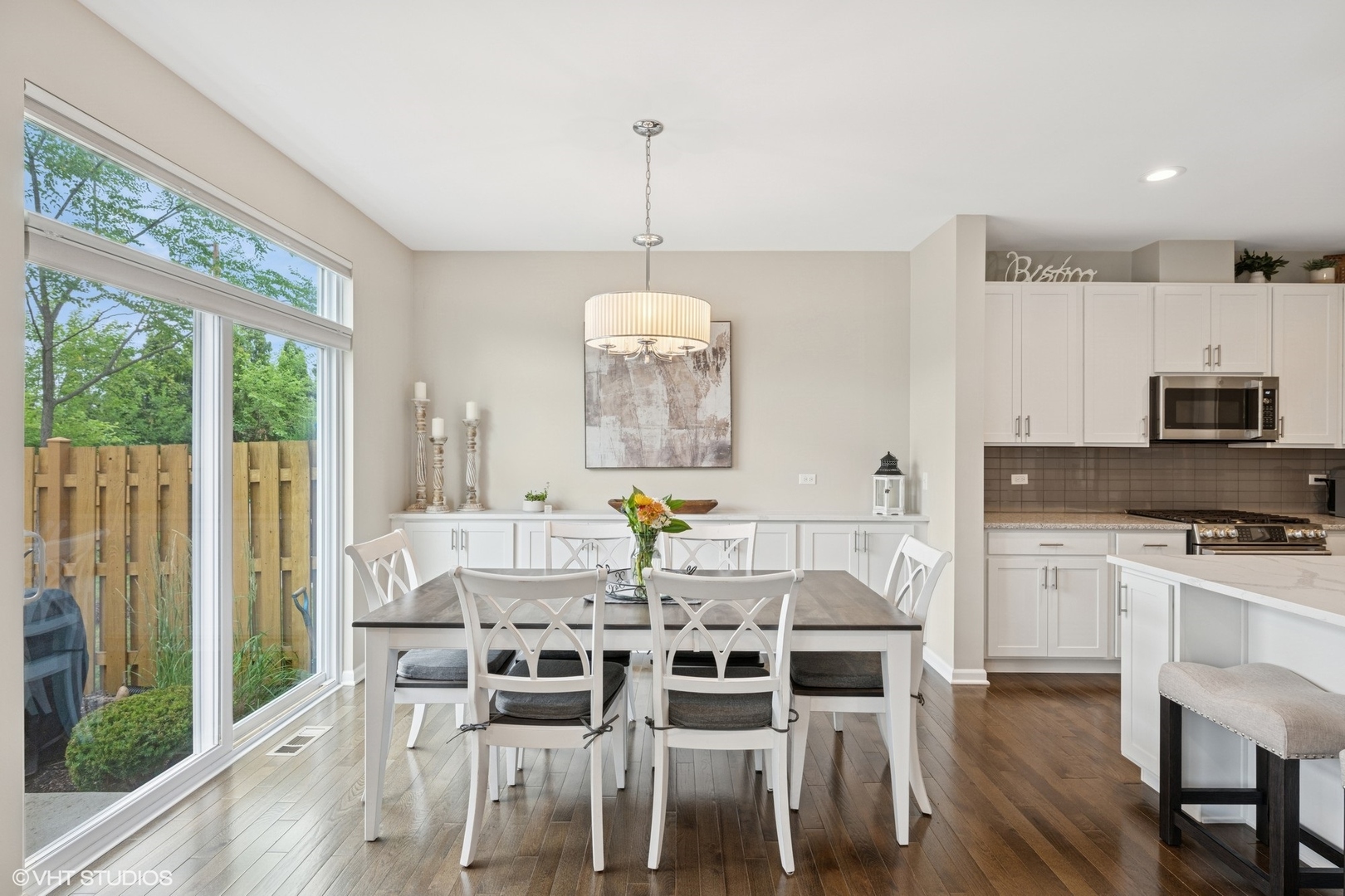 3242 N Heritage Lane