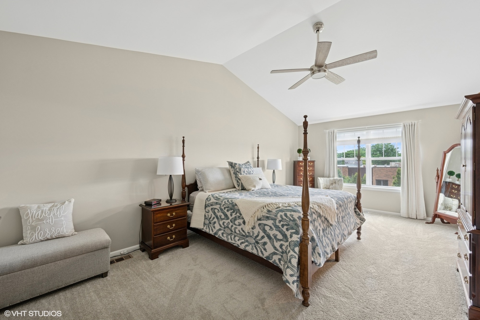 3242 N Heritage Lane