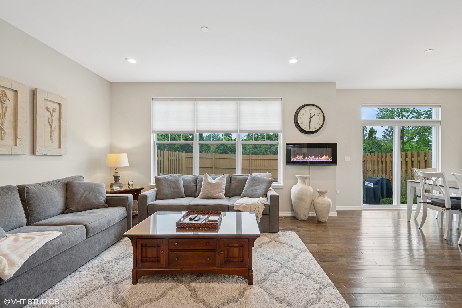 3242 N Heritage Lane