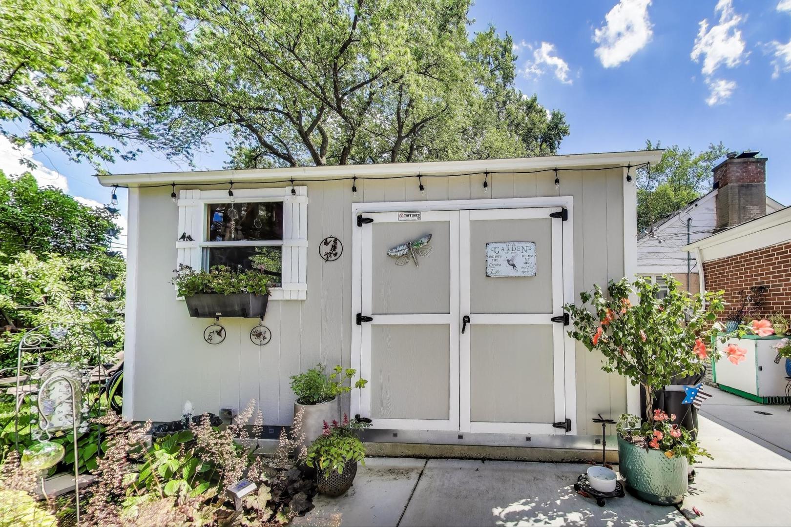 723 S EVERGREEN Avenue