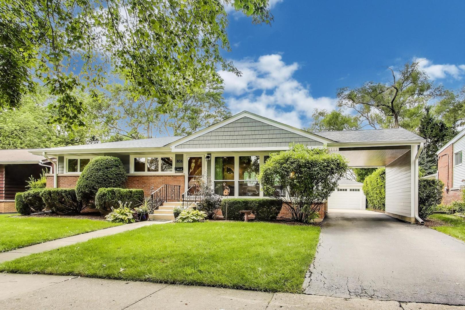 806 N Gibbons Avenue