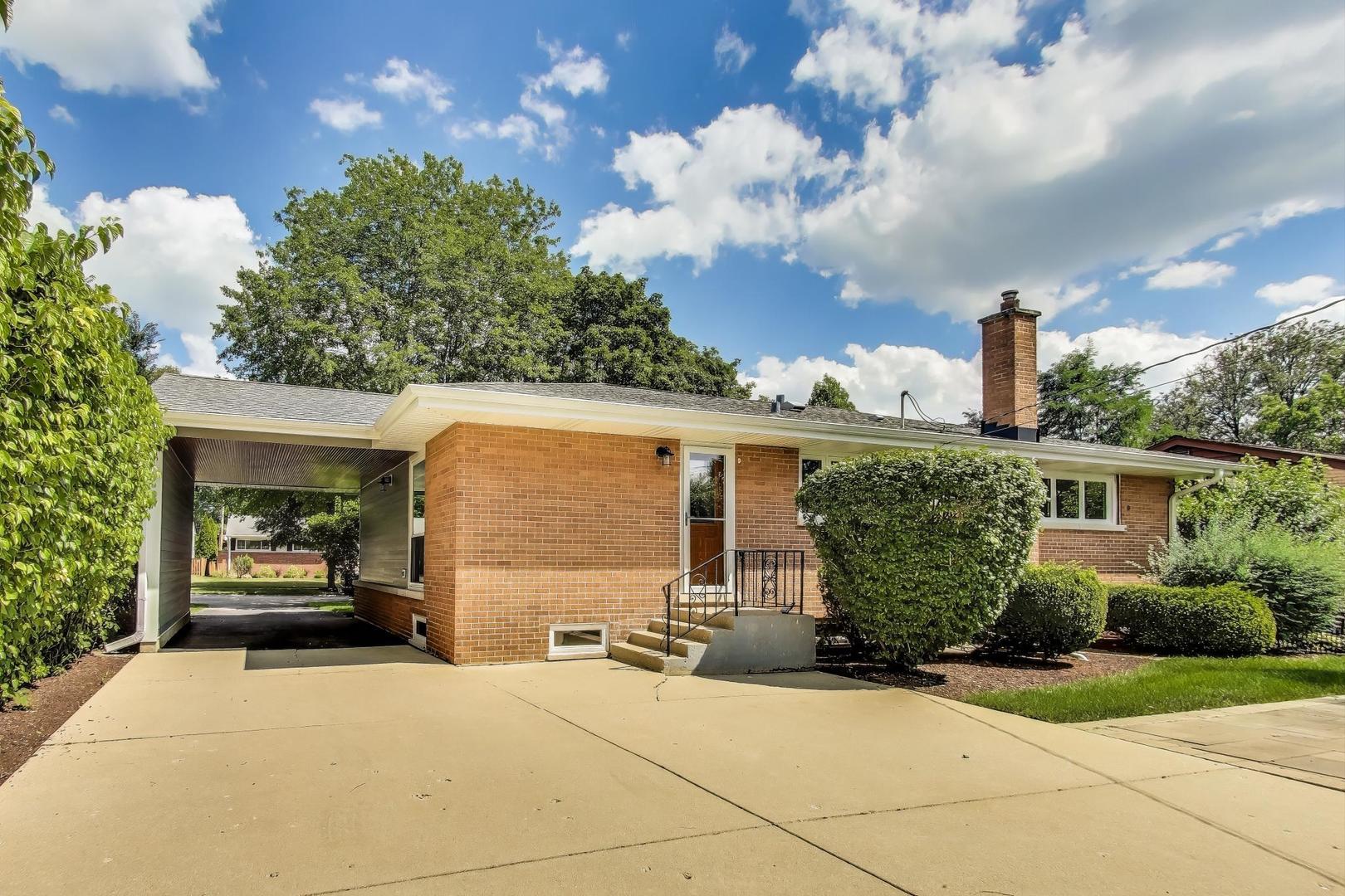 806 N Gibbons Avenue