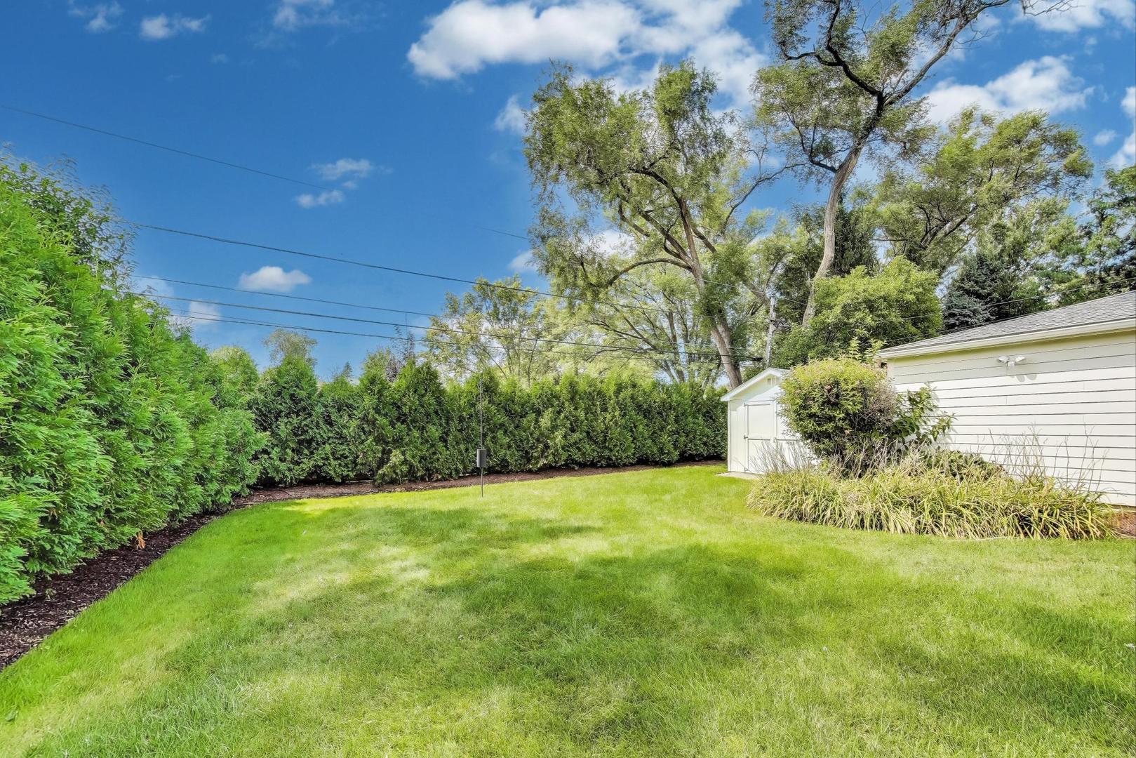 806 N Gibbons Avenue