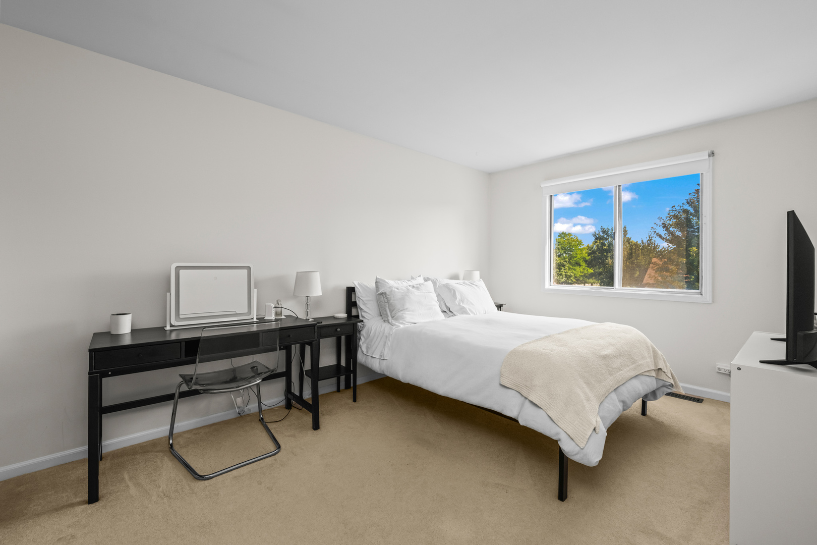 1324 Fairfax Lane