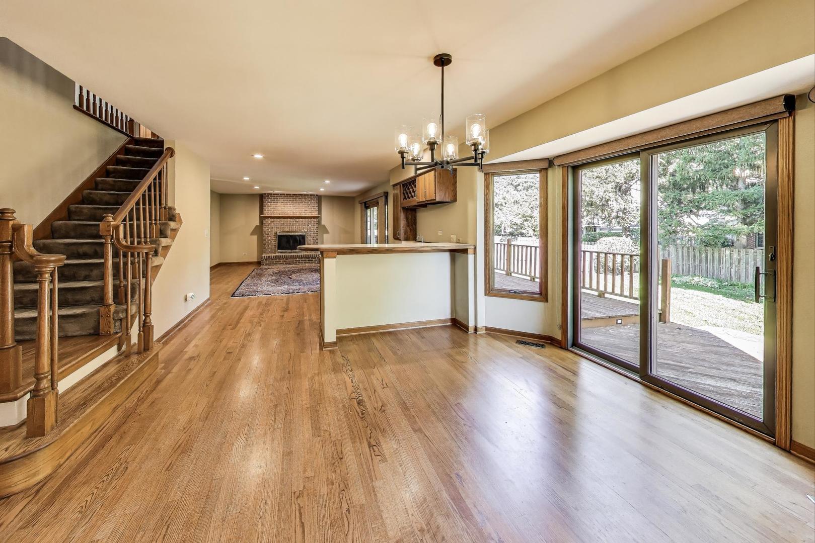 209 N Douglas Avenue